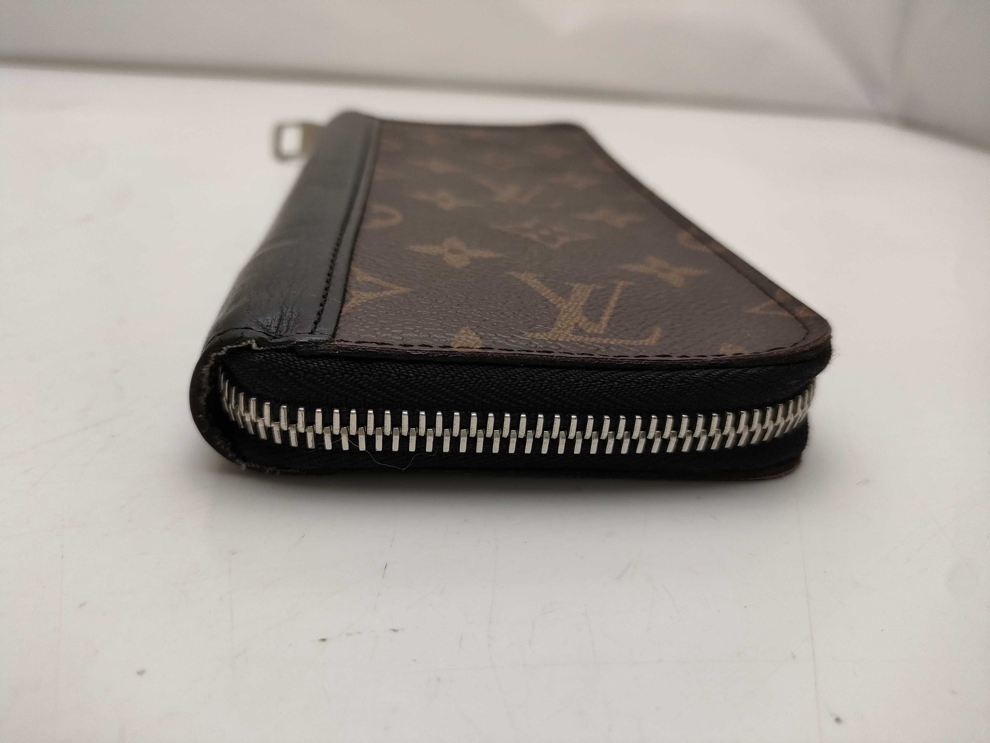 LOUIS VUITTON M60109 Monogram Macassar Portefeuille Vertical Wallet