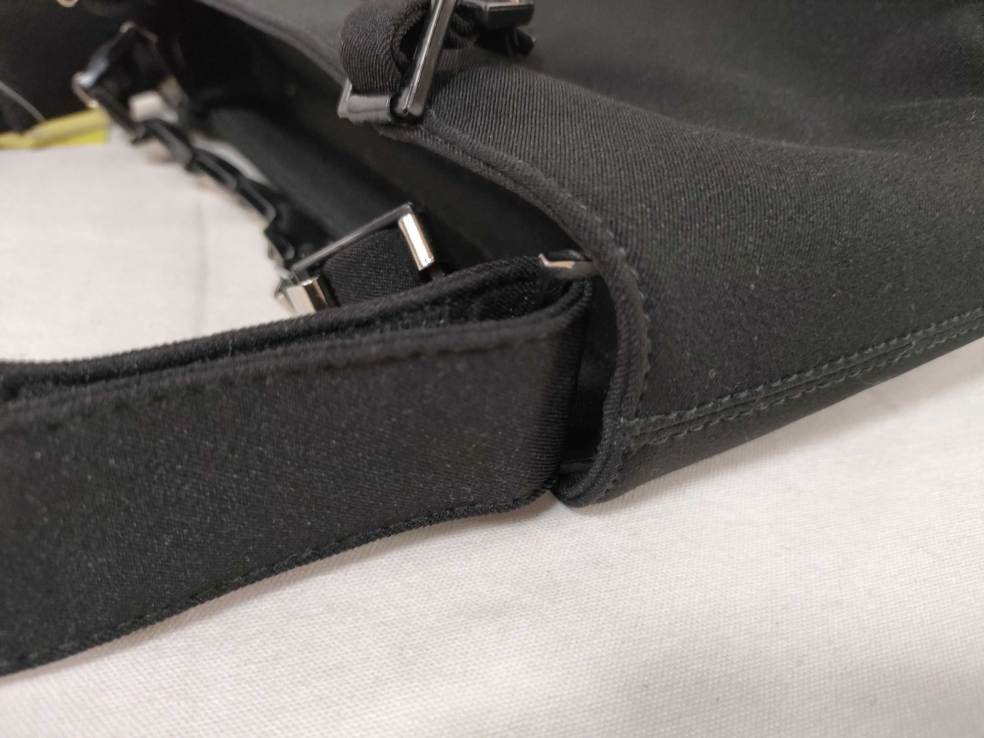 Salvatore Ferragamo AU-210187 2-Way Shoulder Bag