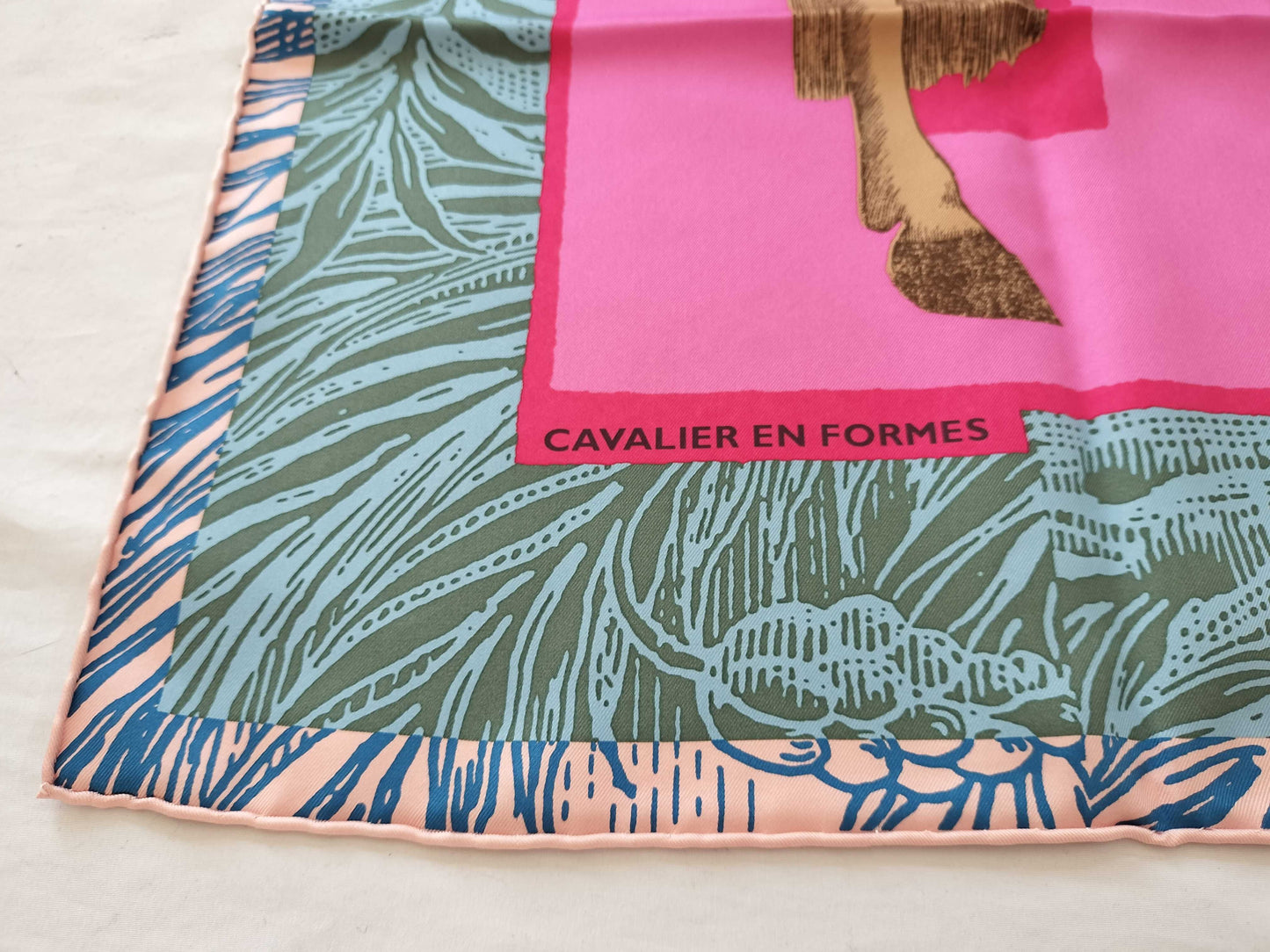HERMES Carré 90 CAVALIER EN FORMES Scarf
