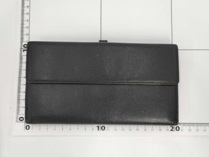 CHANEL Caviar Skin Coco Button Long Wallet