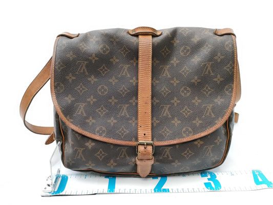 LOUIS VUITTON M42254 Monogram Saumur 35 Shoulder Bag