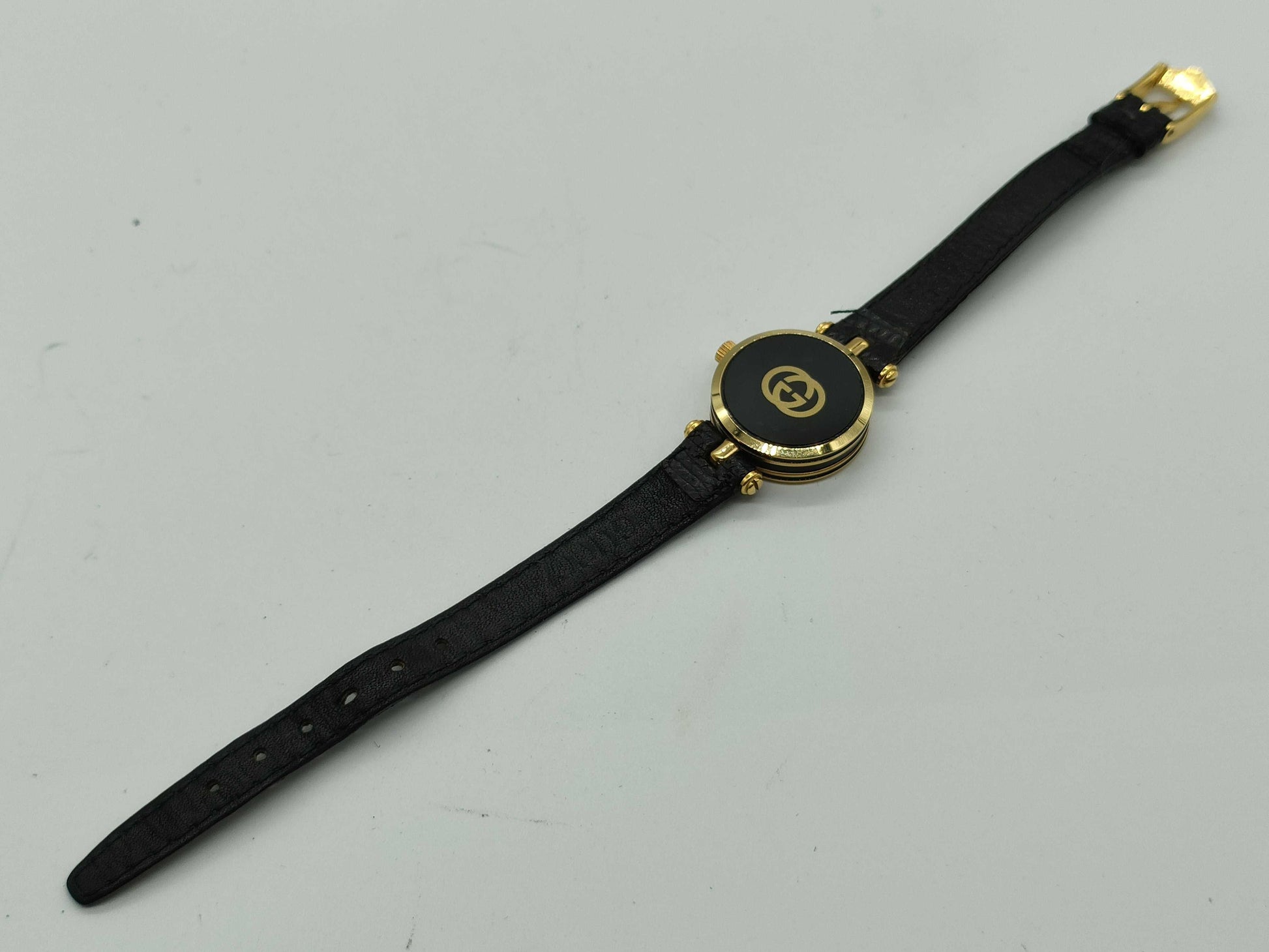 GUCCI Black Dial Unmoving Women's Watch