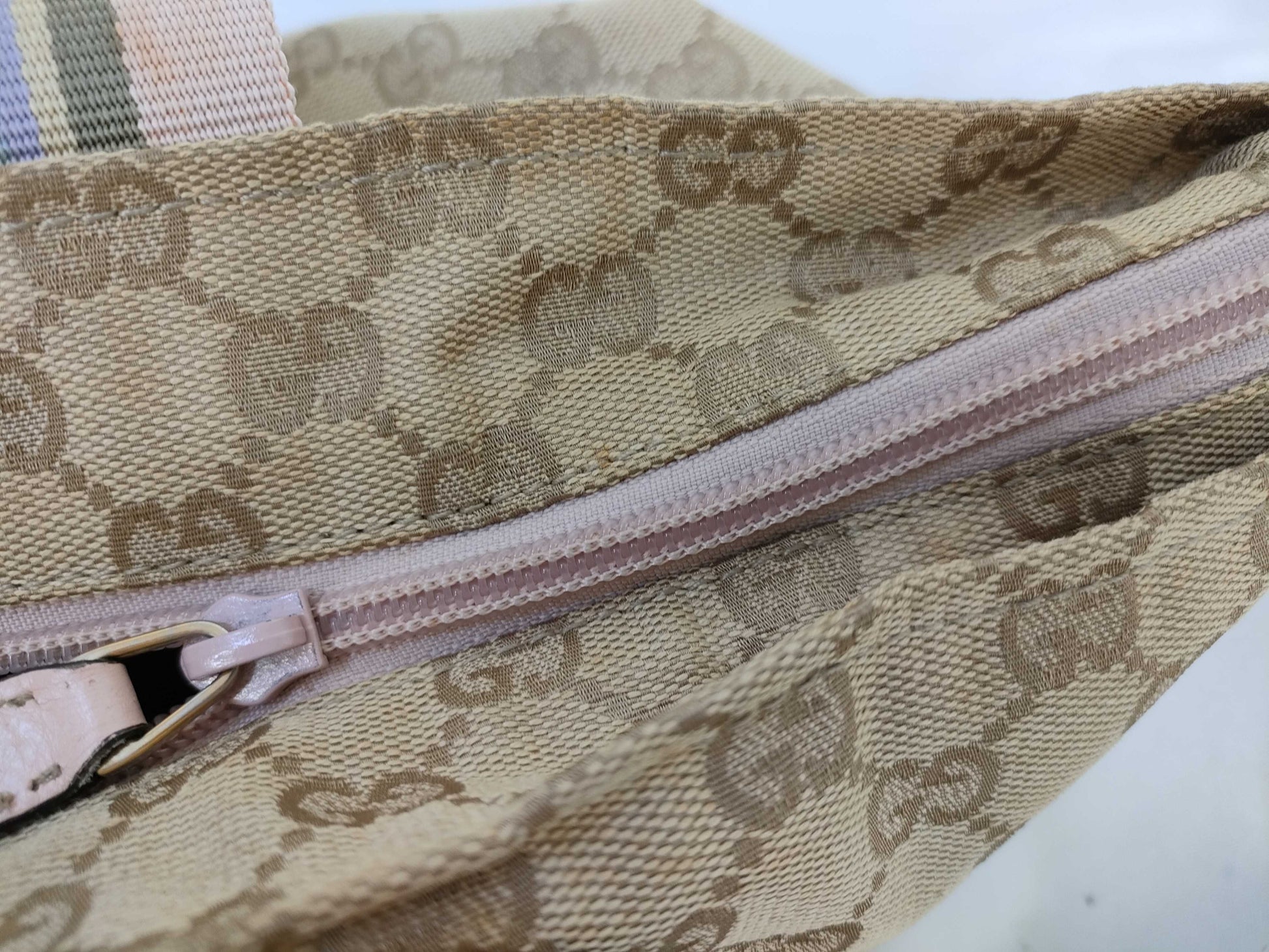 GUCCI GG Canvas 03136 Shoulder Handbag