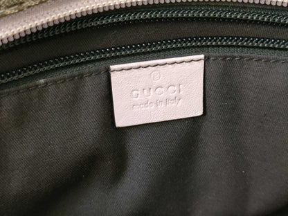 GUCCI GG Canvas 03136 Shoulder Handbag