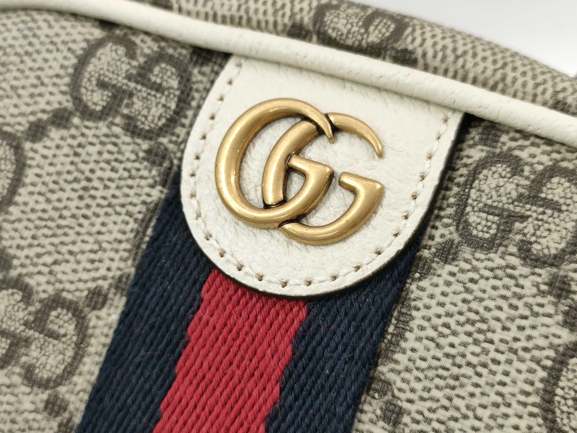 GUCCI GG Supreme 671682 Ophidia Beige x Navy Shoulder Bag