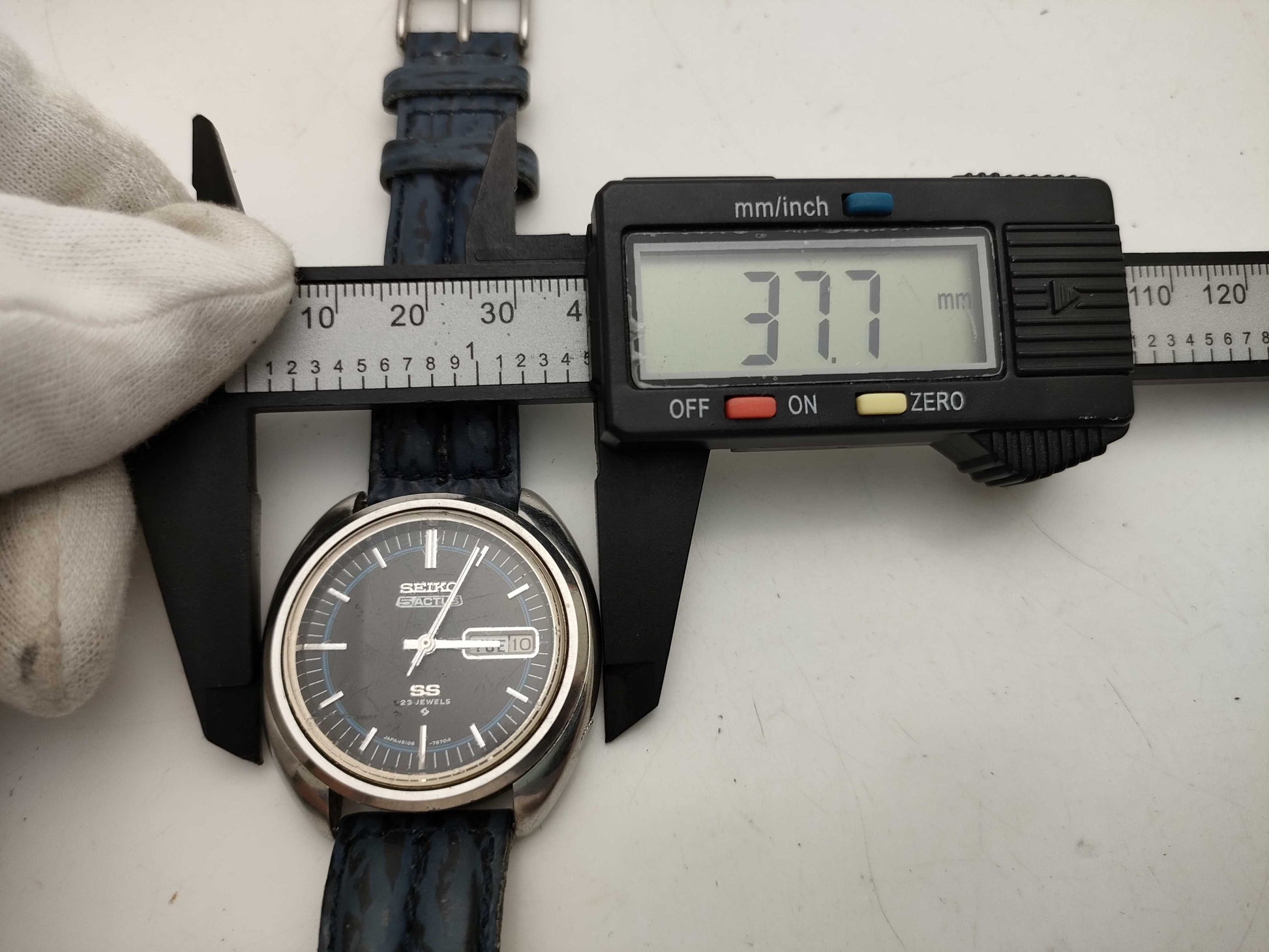 SEIKO 6106-7470 Men's Watch