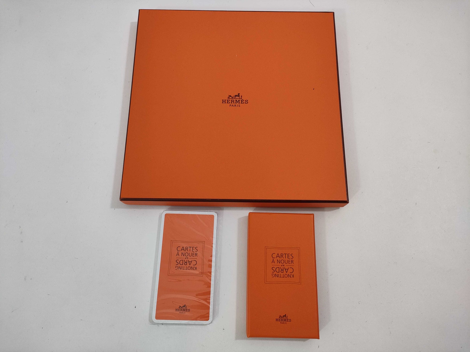 HERMES Carre Hypopolis Scarf