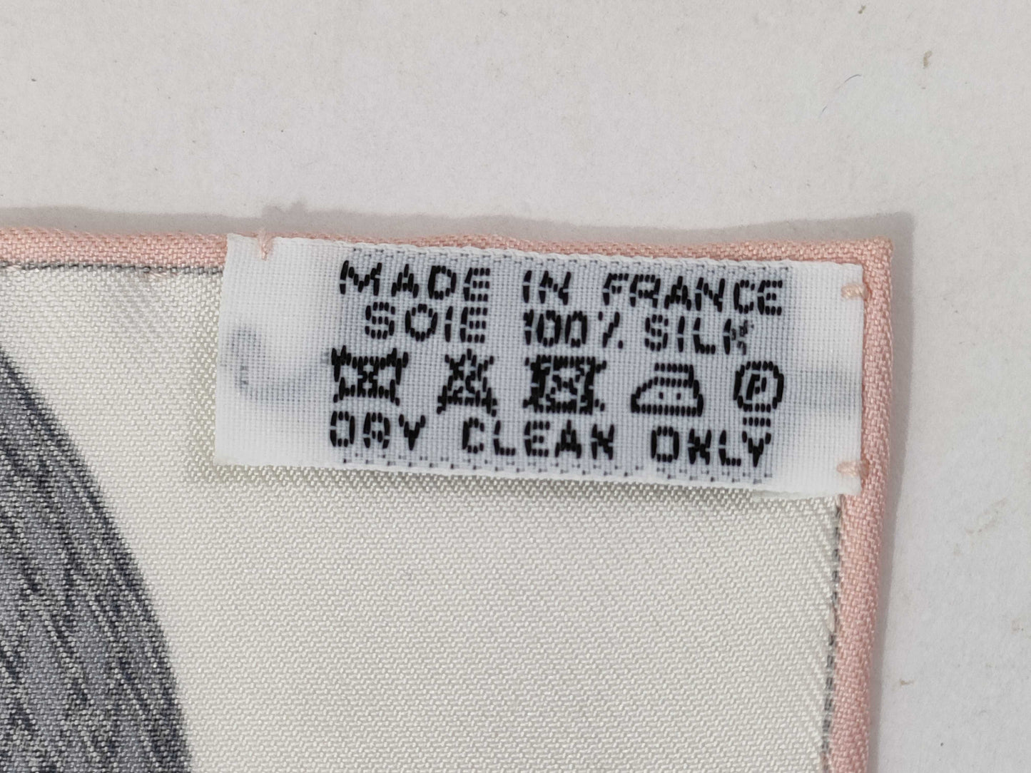 HERMES Carre Hypopolis Scarf