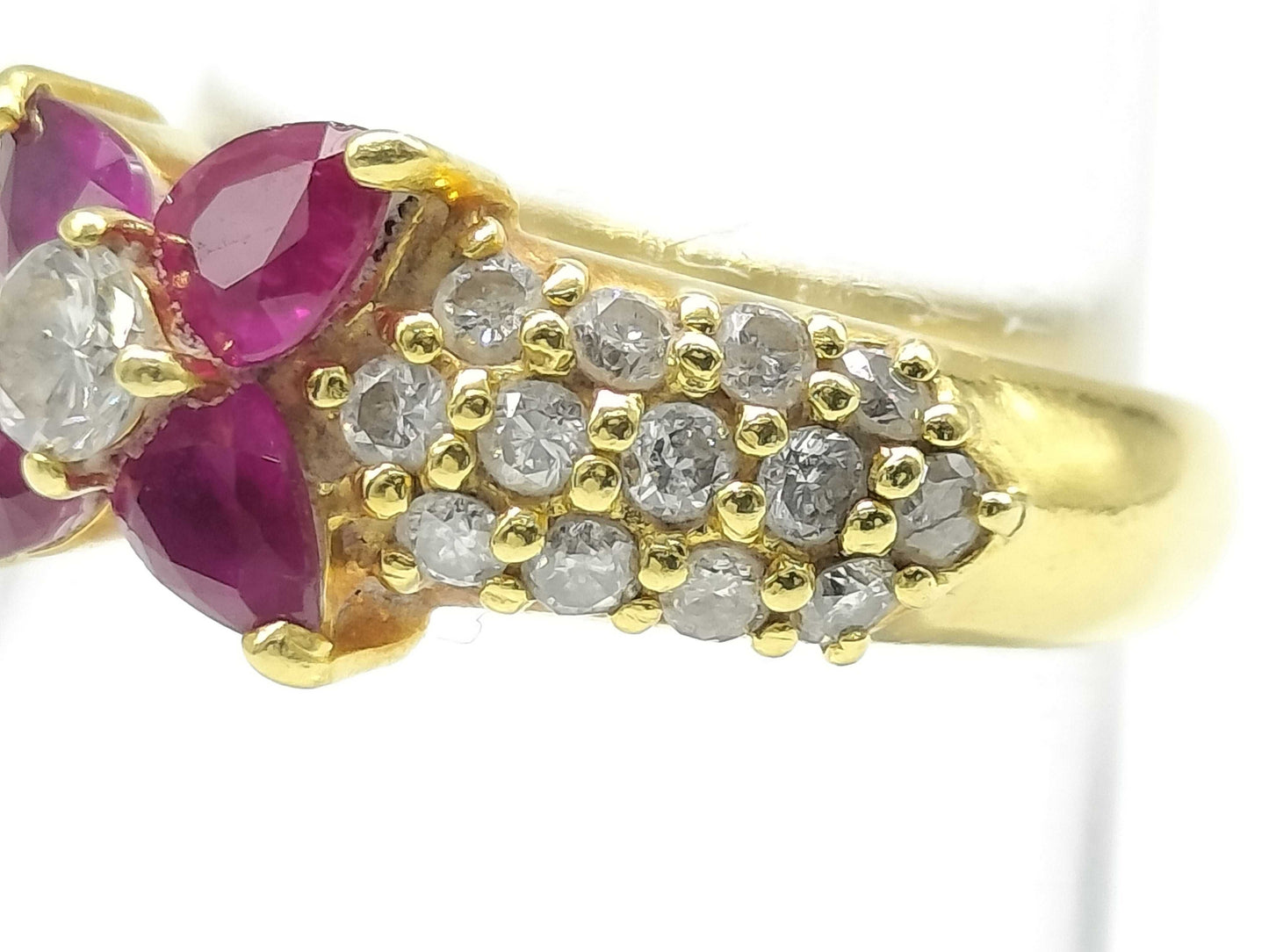 R 0.82ct D 0.52ct K18 4.1g Ring 