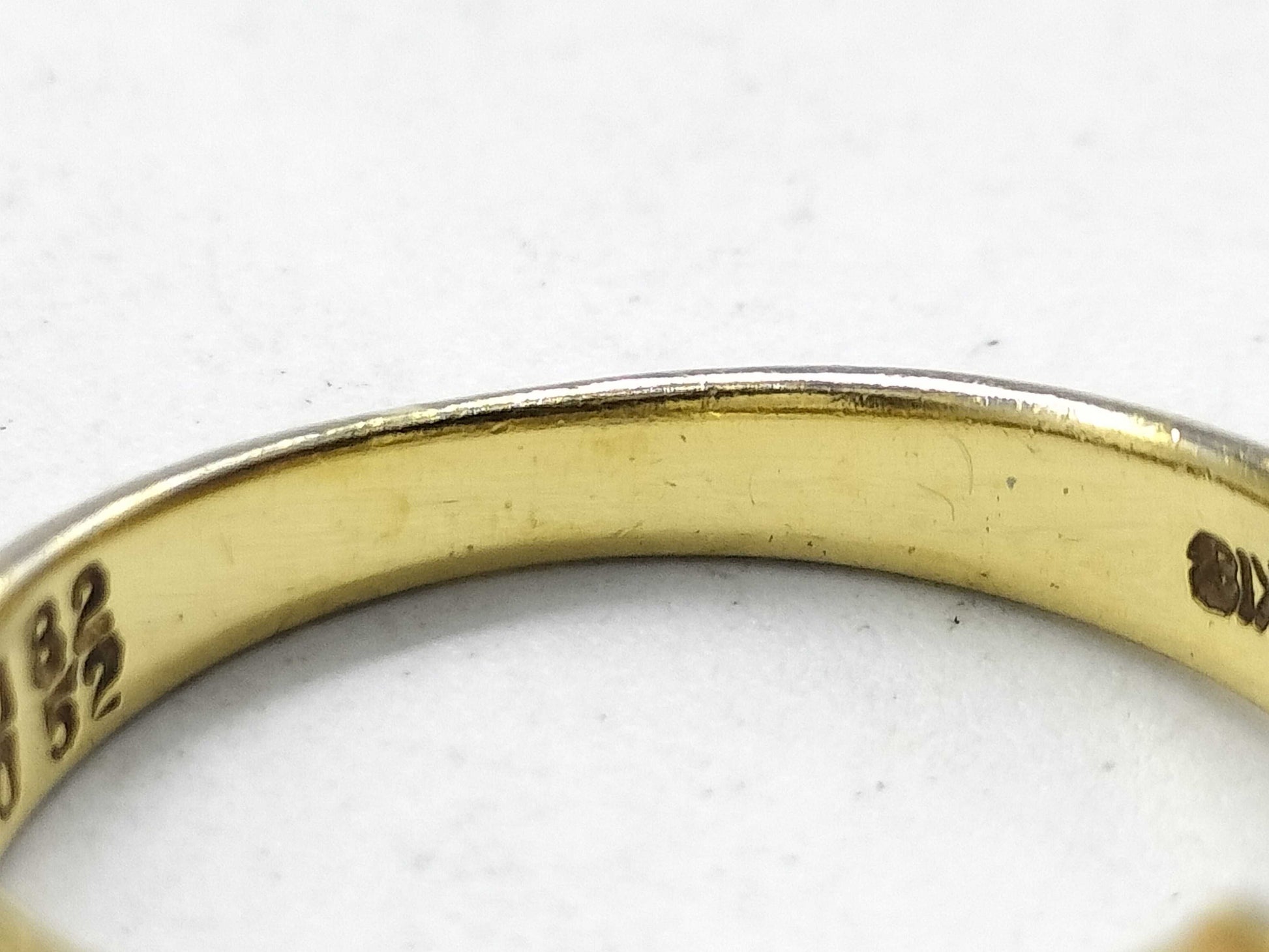 R 0.82ct D 0.52ct K18 4.1g Ring 