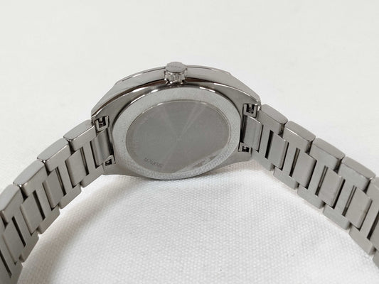 GUCCI 142.5 Women's Quartz Watch