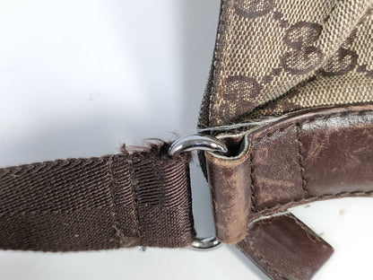 GUCCI GG Canvas Shoulder Bag