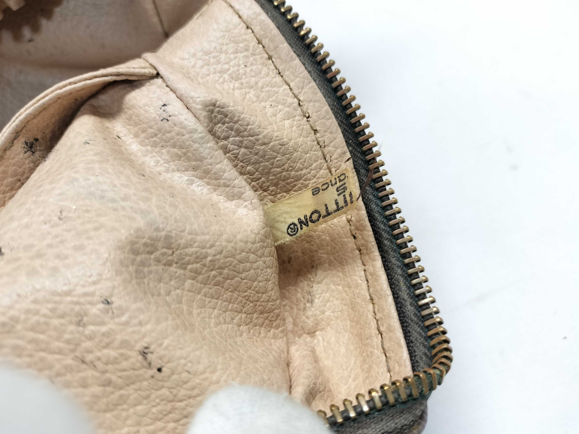 LOUIS VUITTON M47522 Monogram True Towelette Second Bag, Junk, Tag Missing