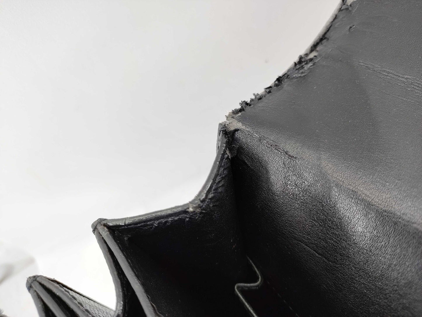 LOUIS VUITTON M30804 Taiga Serviette Tobol Business Bag