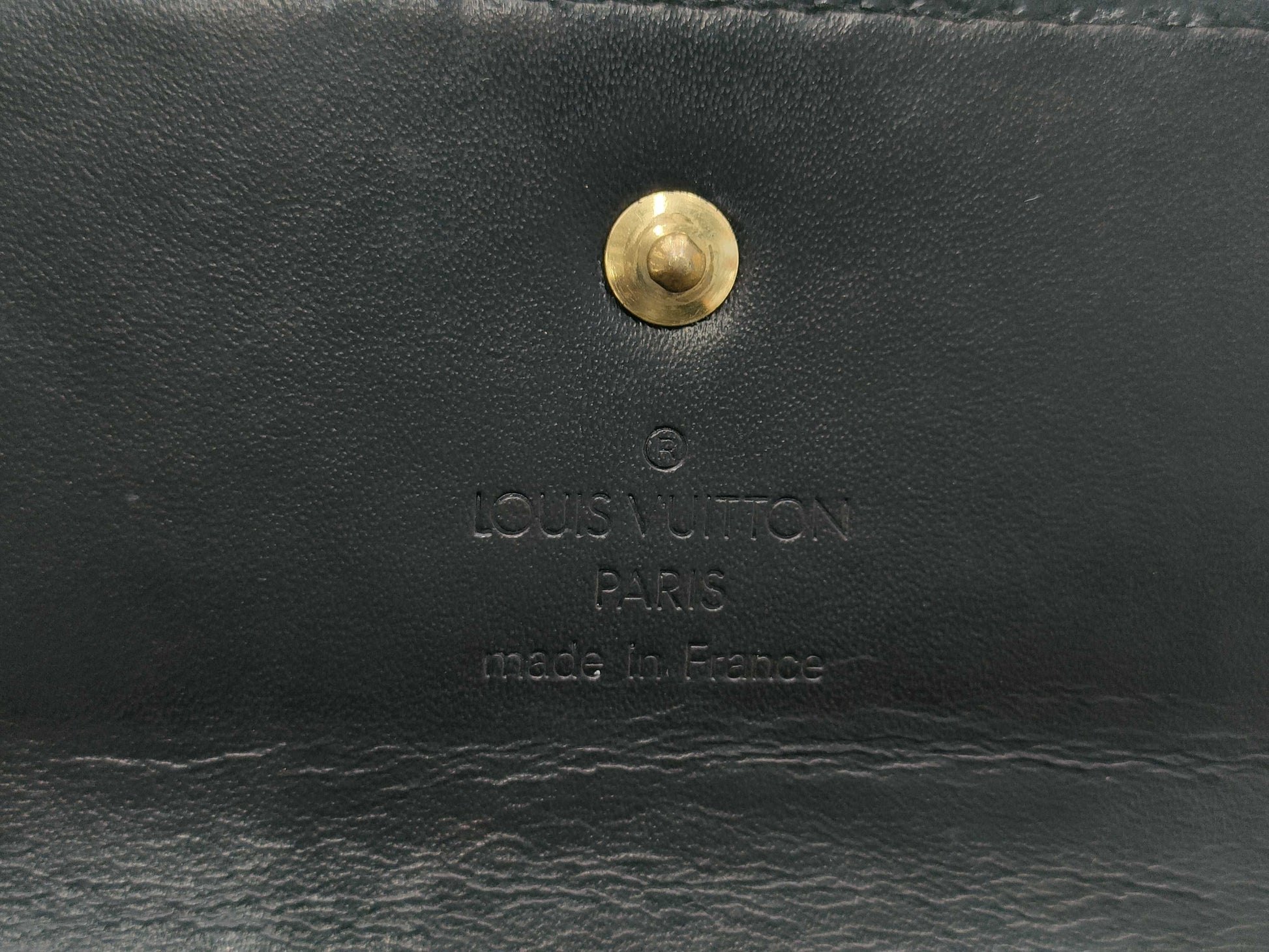LOUIS VUITTON Suhali Porte Tresor International Wallet