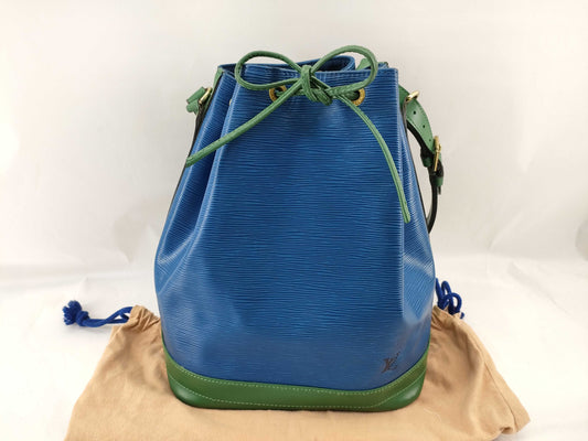 LOUIS VUITTON M44044 Epi Noe Two-Tone Shoulder Bag