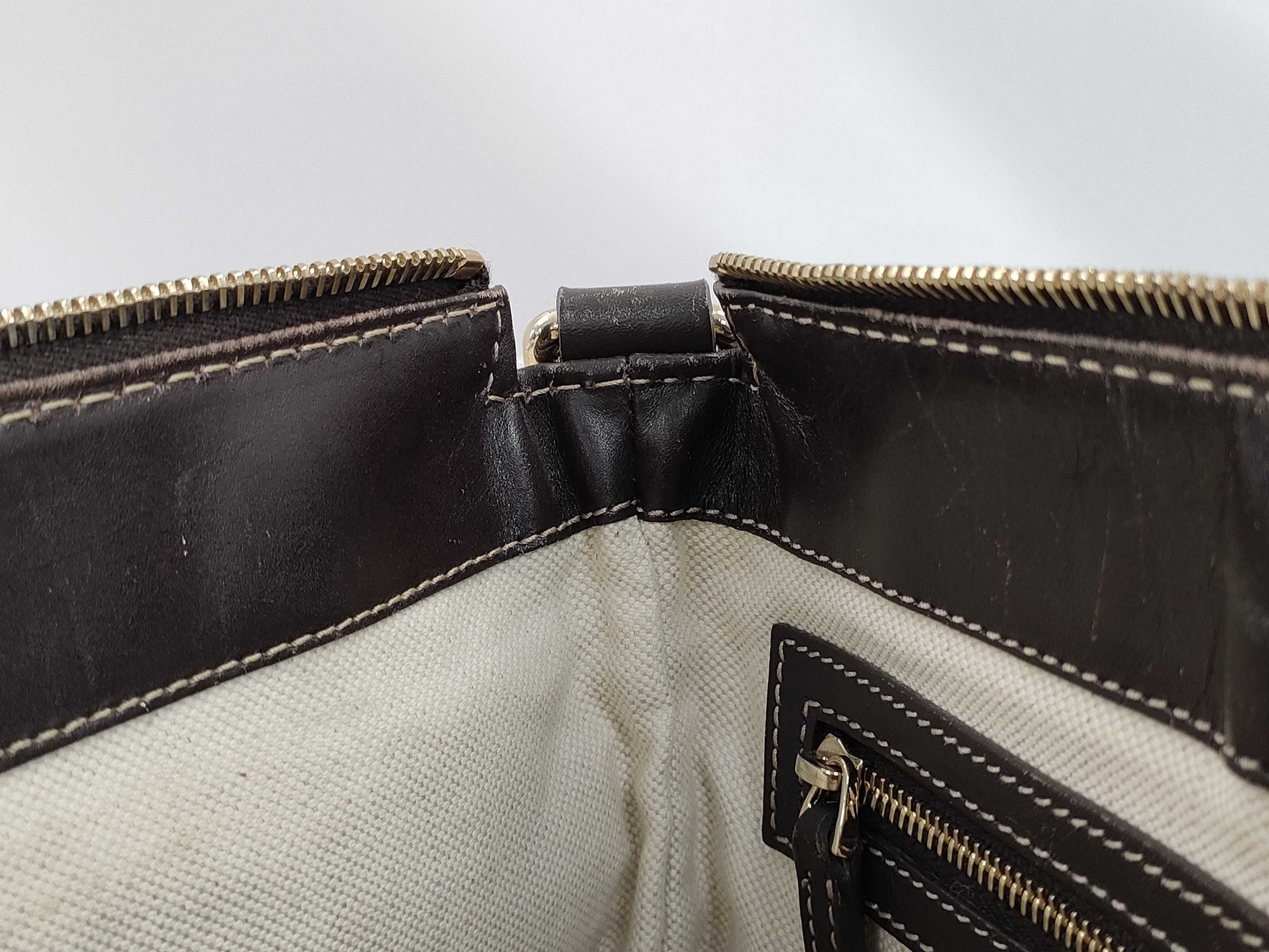 GUCCI GG Canvas Sherry 257065 Shoulder Bag