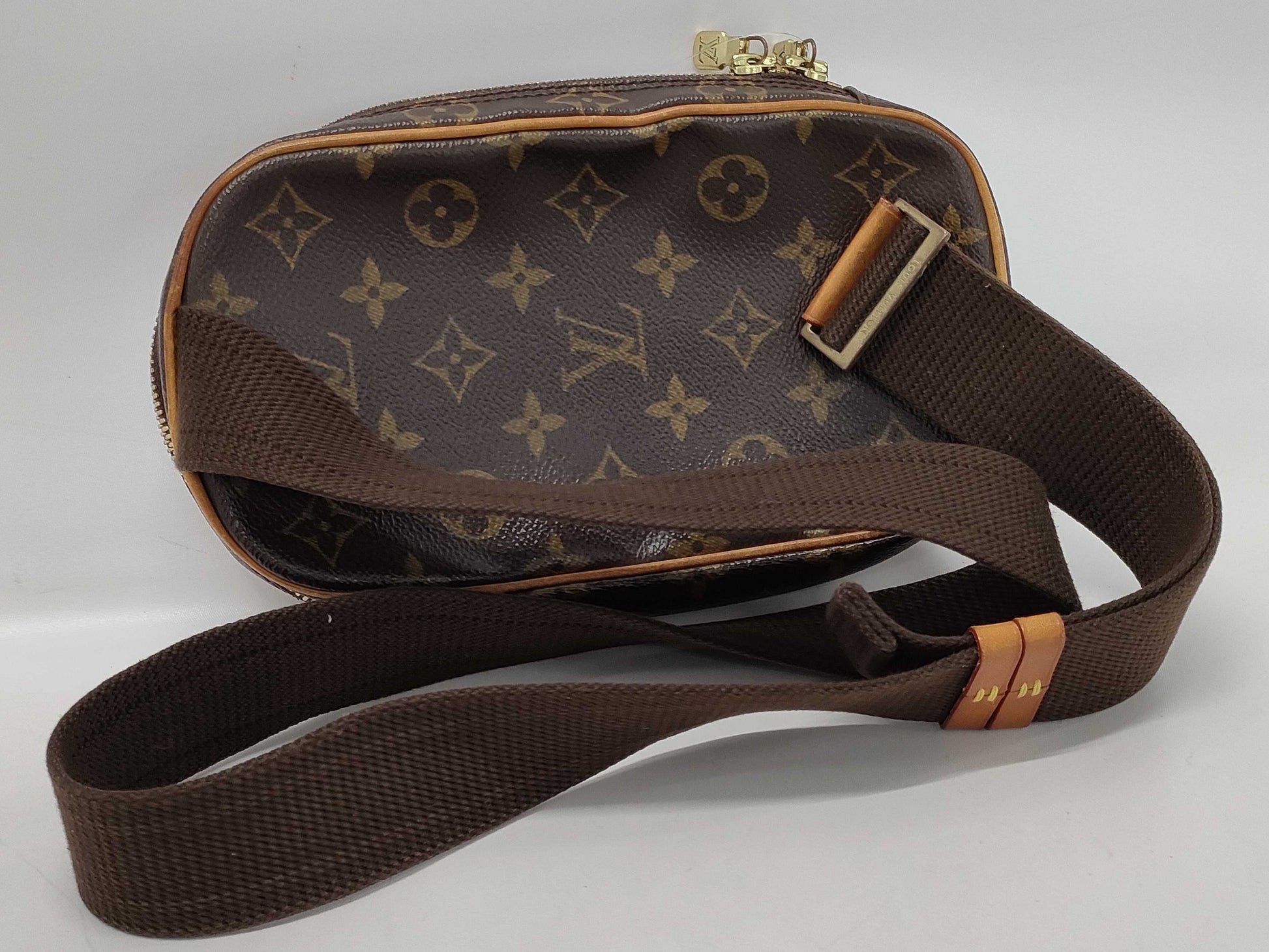 LOUIS VUITTON Monogram M51870 Pochette Ganju Shoulder Bag