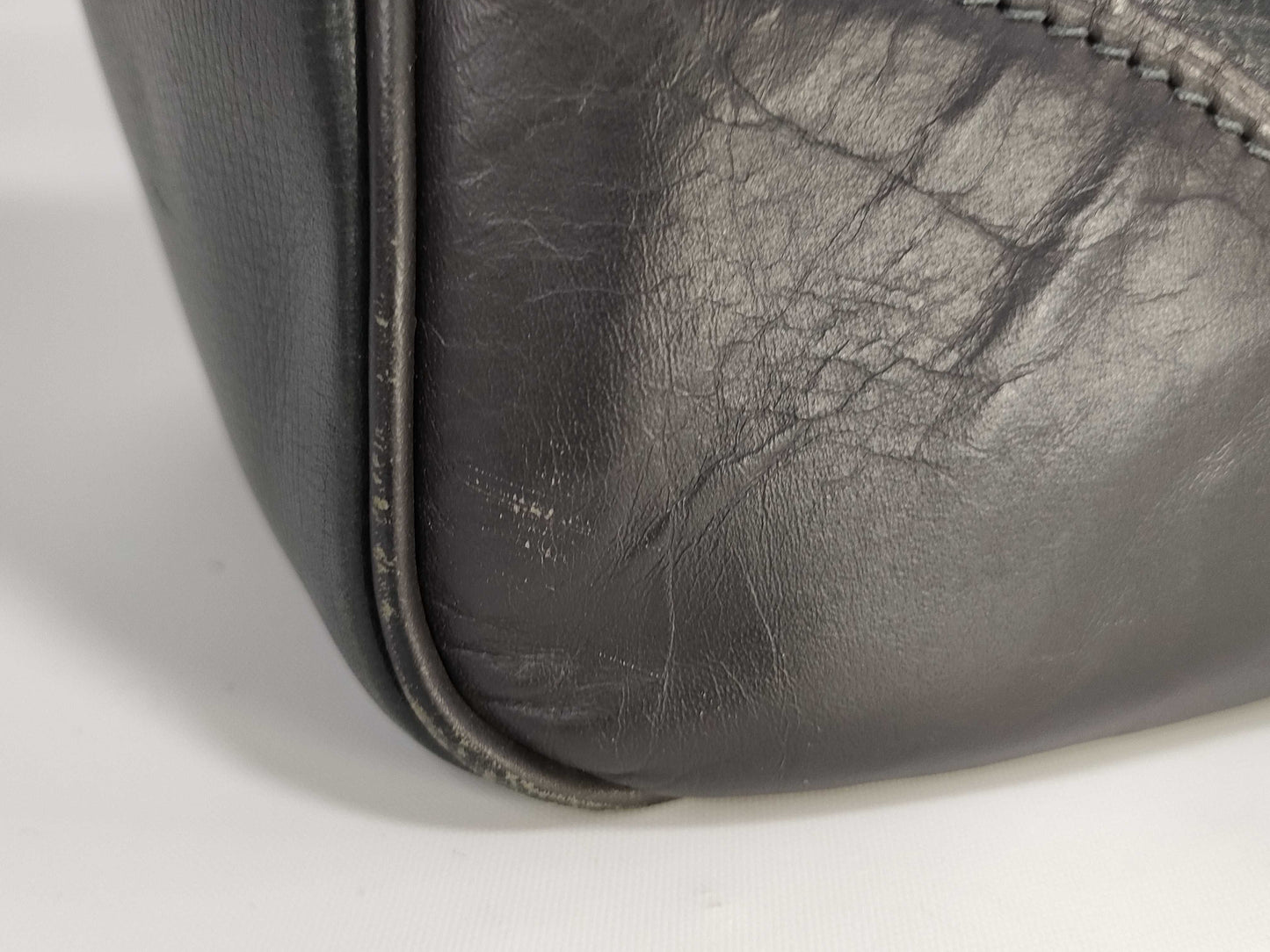 LOUIS VUITTON [Model Number] M97019 Utah Acoma Basalt Business Bag 
