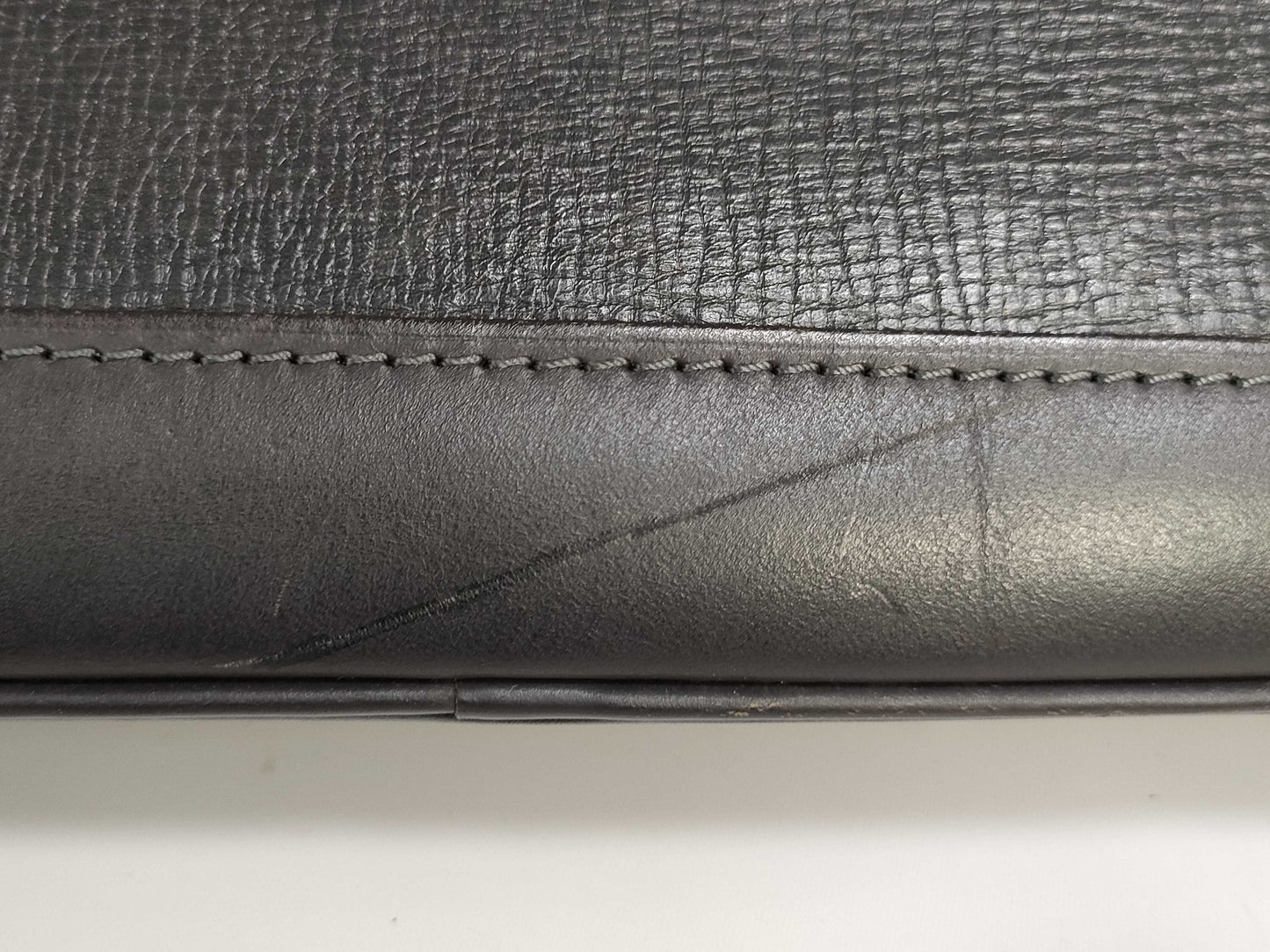 LOUIS VUITTON [Model Number] M97019 Utah Acoma Basalt Business Bag 