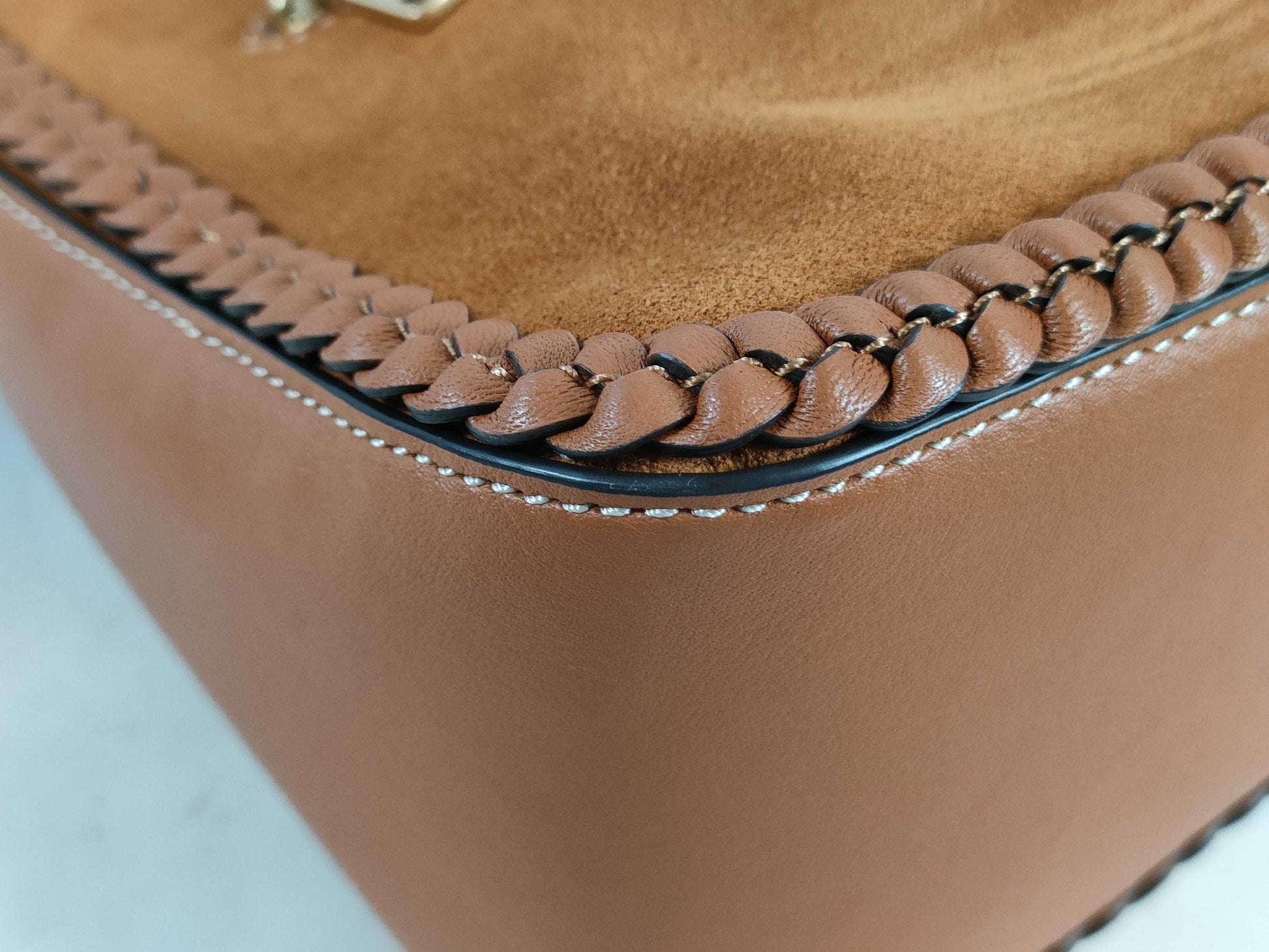 COACH CJ817 Leather Shoulder Bag