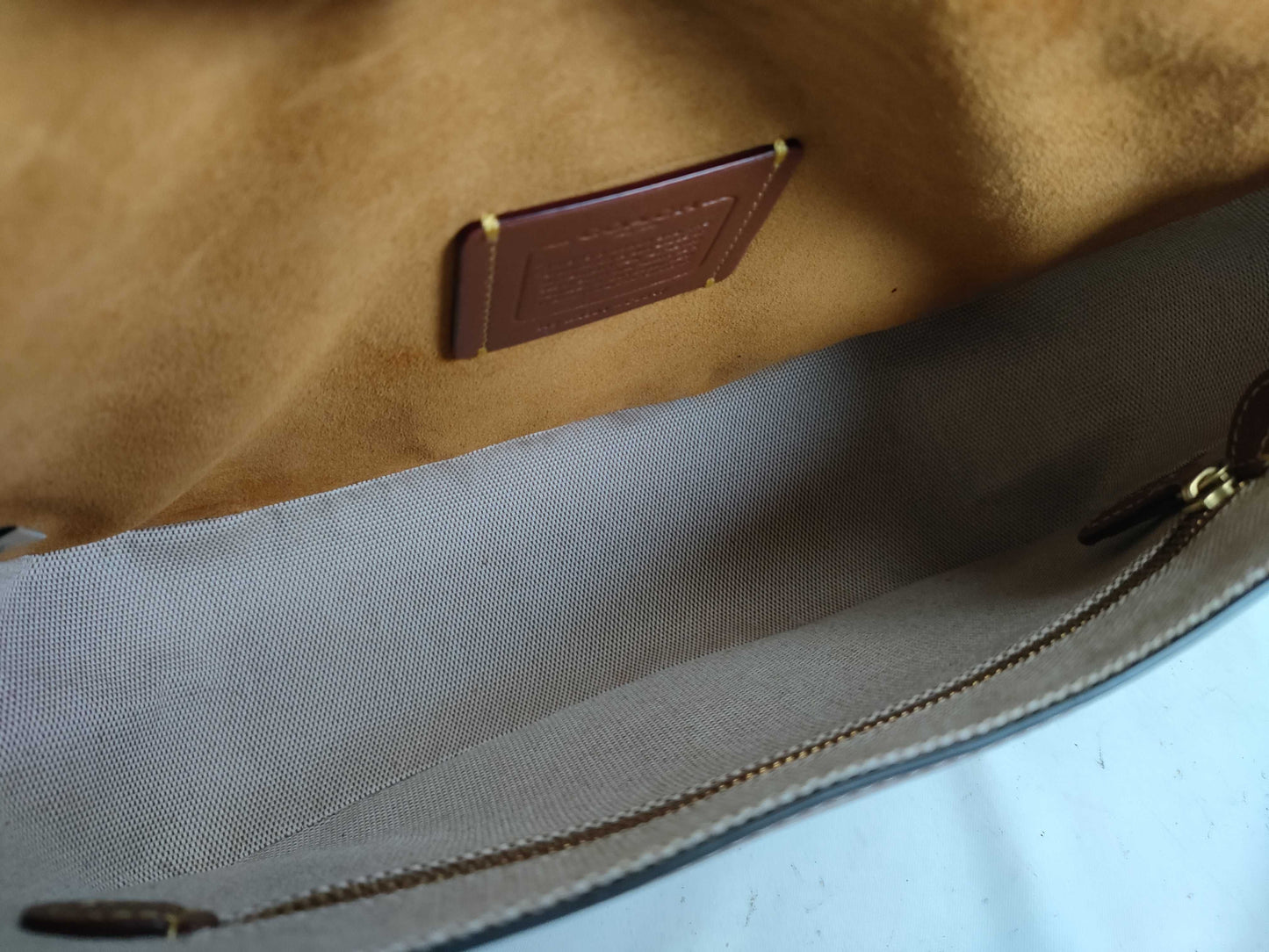 COACH CJ817 Leather Shoulder Bag