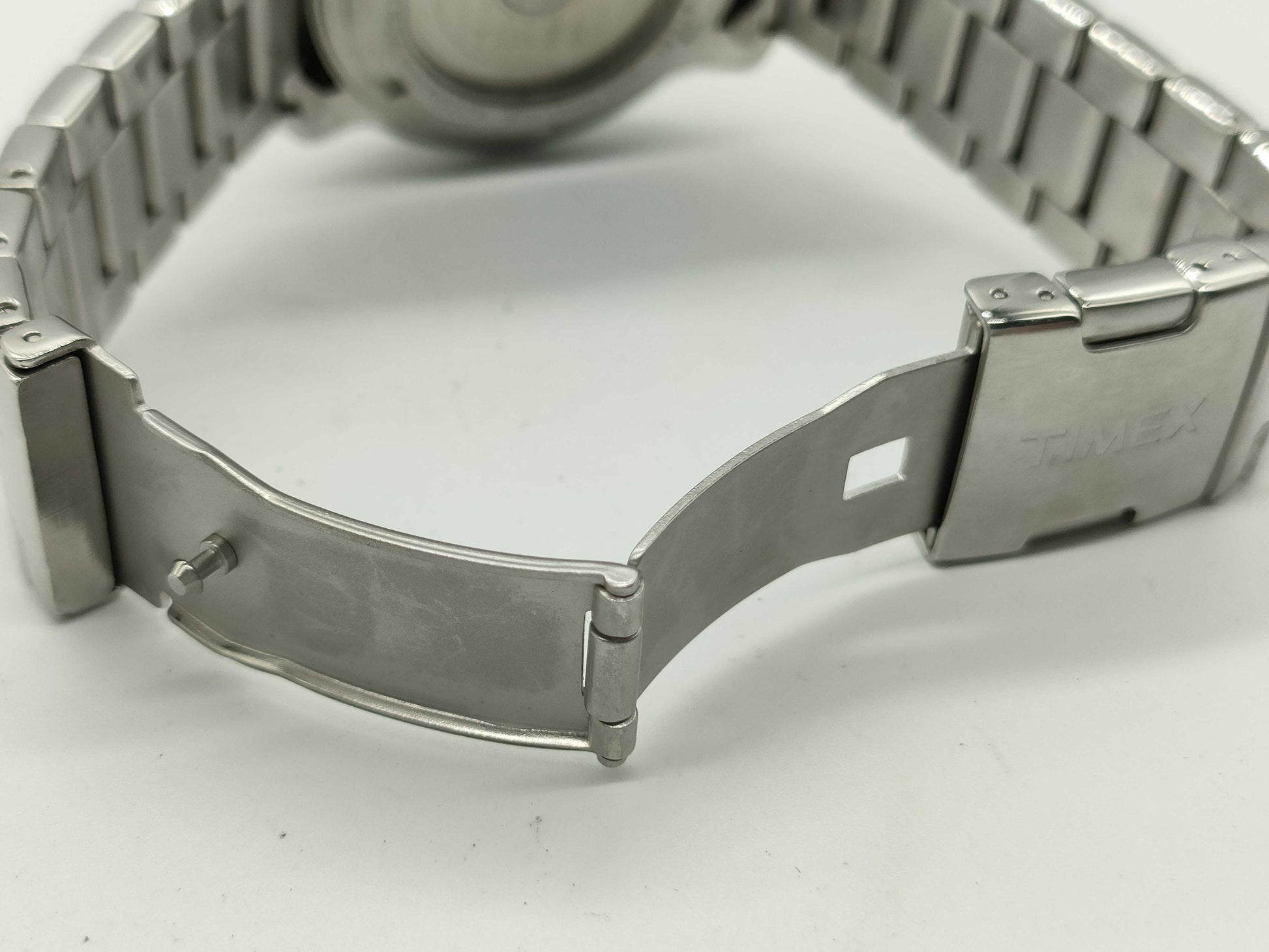 TIMEX series 8 45mm men's watch