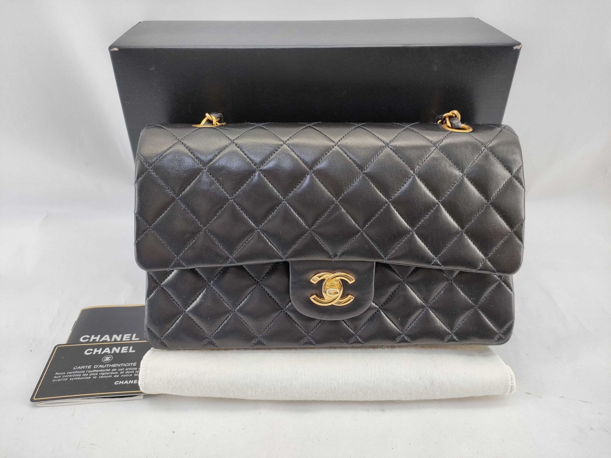CHANEL [With sticker card] No. 3 Lambskin Matelasse 25 Shoulder Bag
