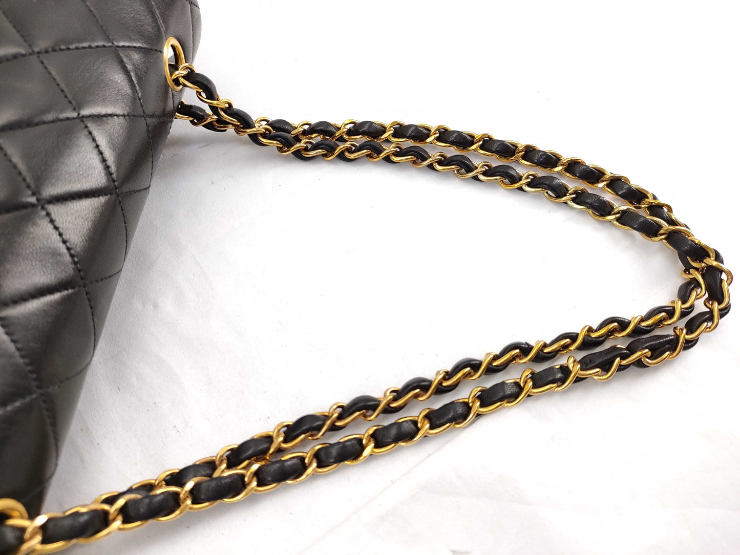 CHANEL [With sticker card] No. 3 Lambskin Matelasse 25 Shoulder Bag