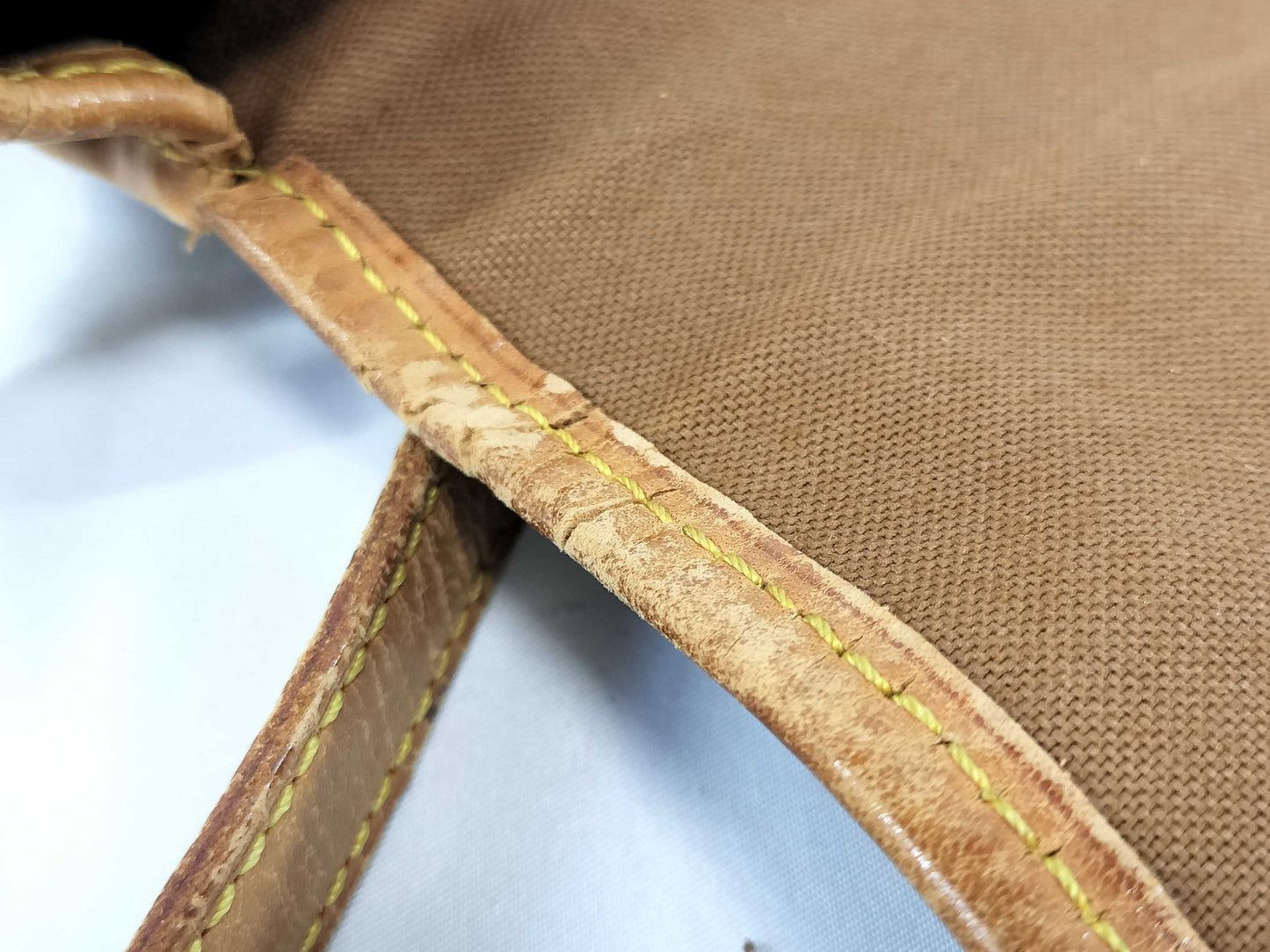 LOUIS VUITTON M42250 Monogram Sologne Shoulder Bag