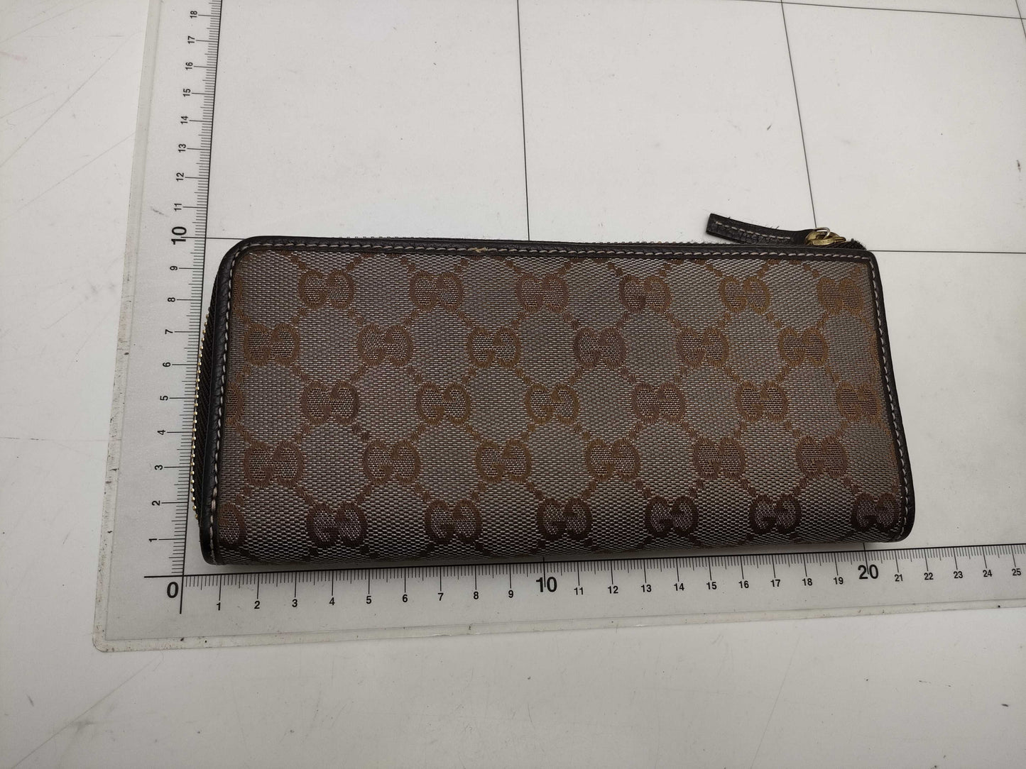 GUCCI 268917 Wallet Wallet