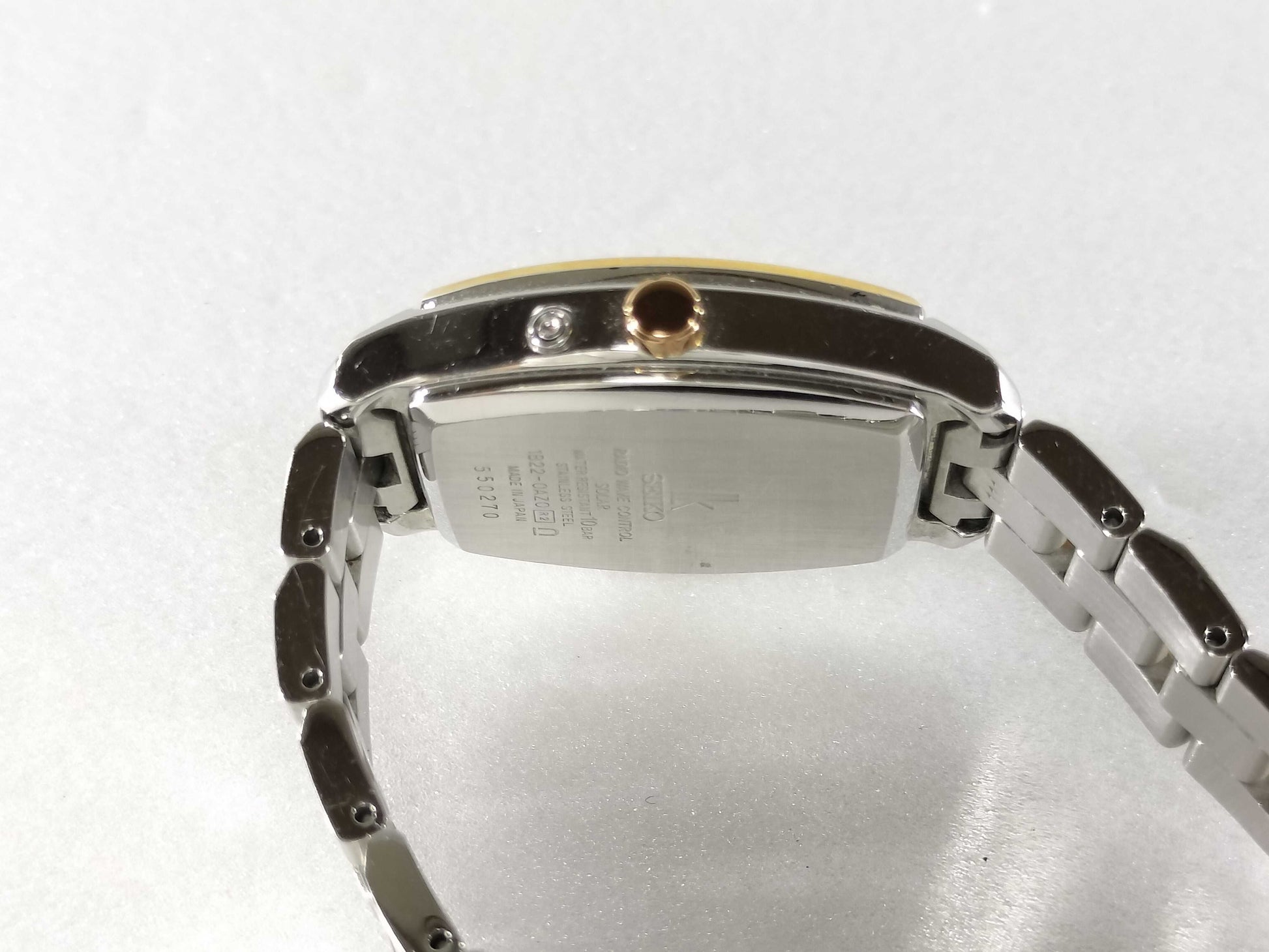 SEIKO 1B22-0AZ0 Women's Watch