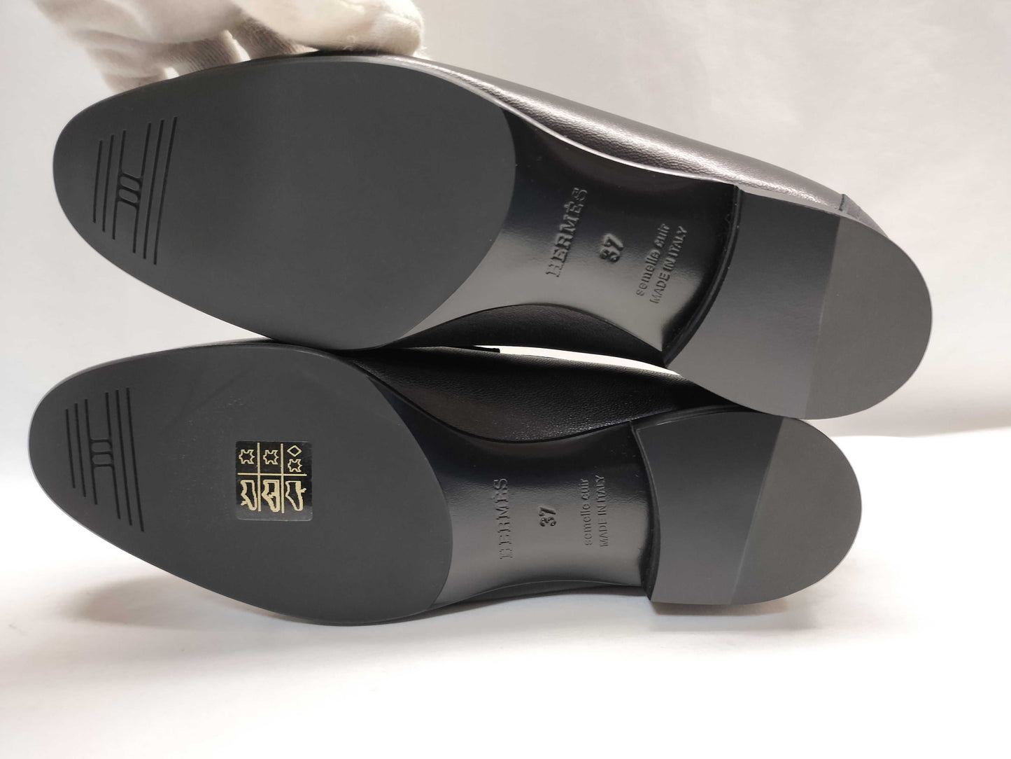 HERMES Paris Moccasin/Black Loafers