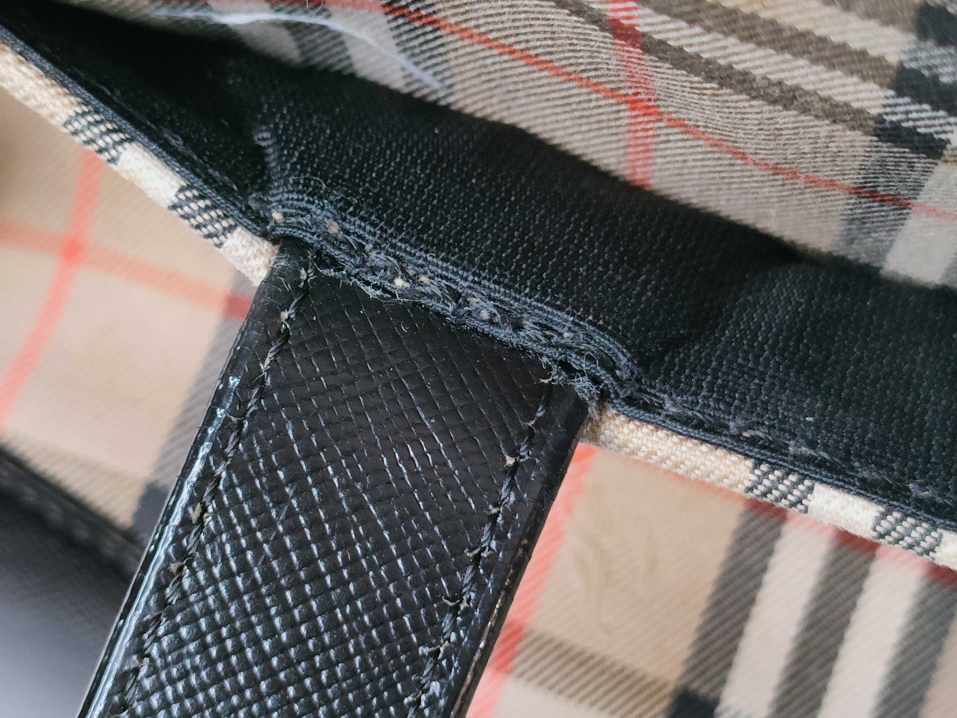 BURBERRY Handbag Handbag