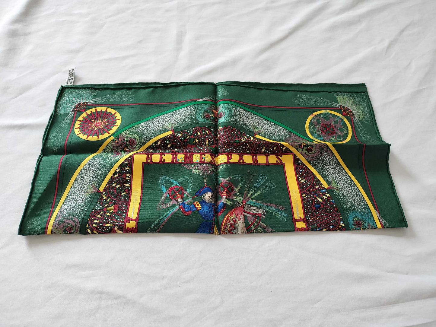 HERMES Carré Skillful Fire 40 Scarf