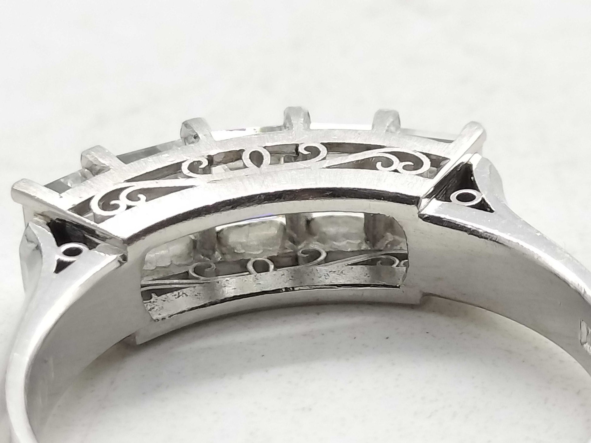 D1.00ct PT900 4.8g Ring 