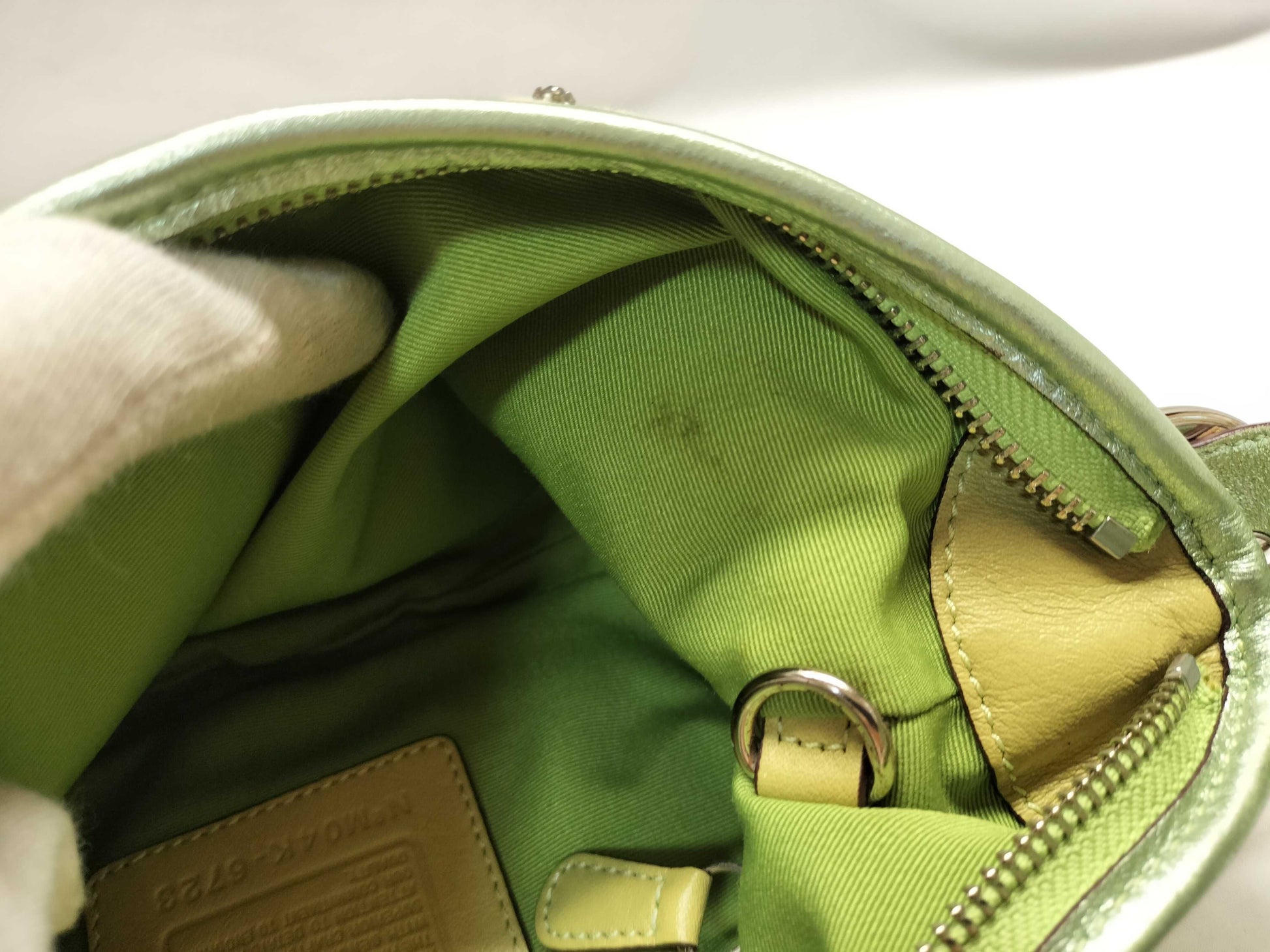 COACH Signature 6723 Handbag