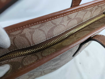 COACH Signature F58292 Tote Bag