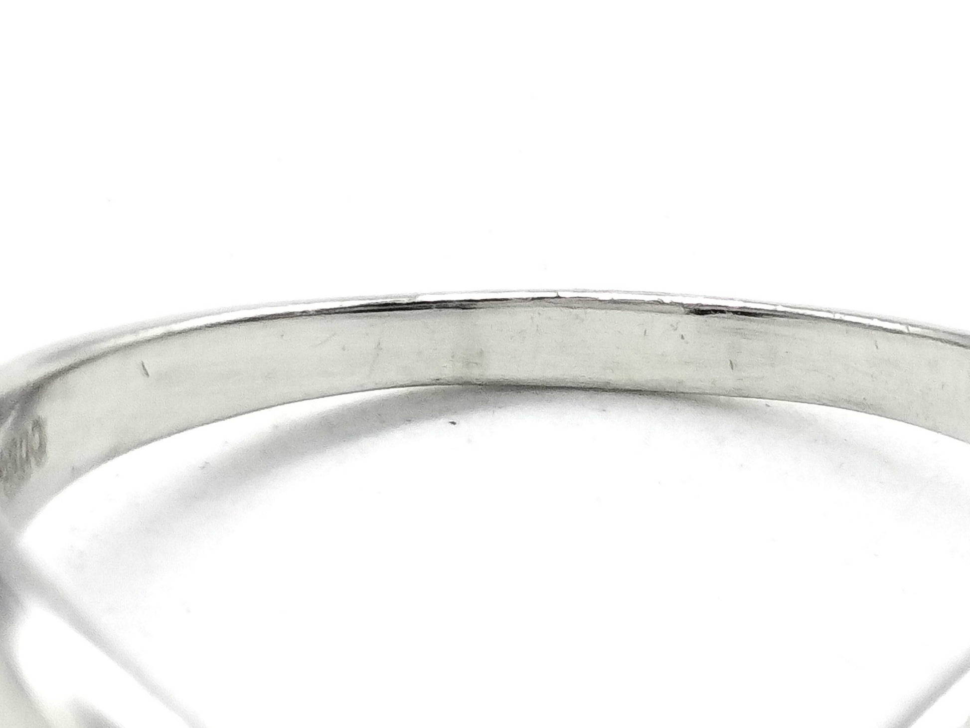 R 0.30ct D 0.10ct PT900 3.7g Ring 
