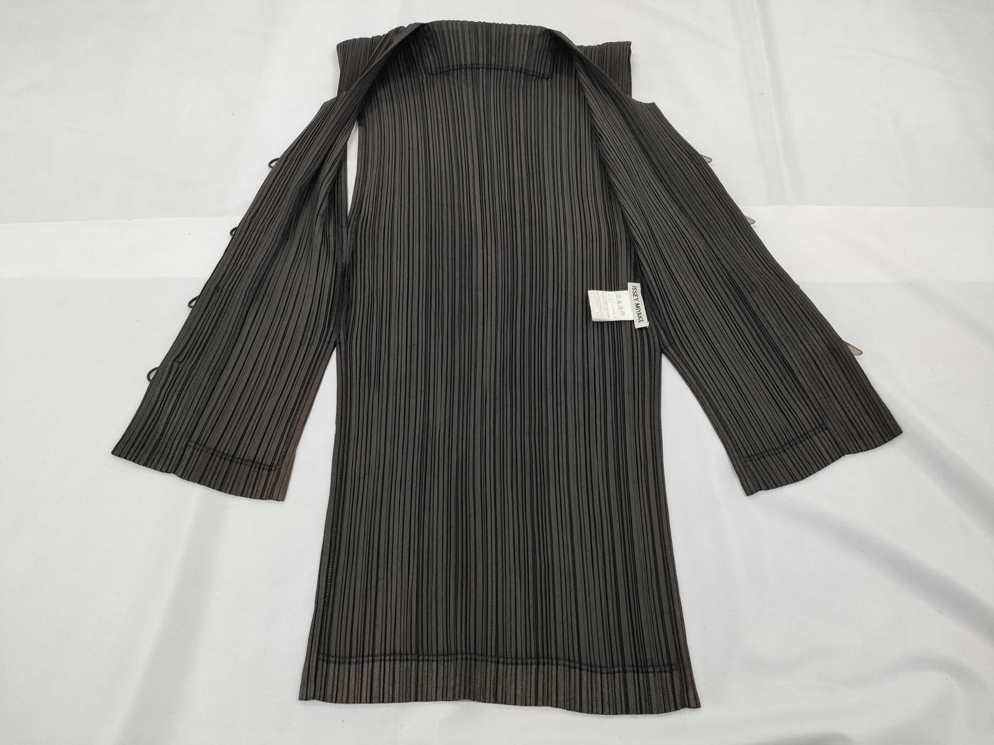 ISSEY MIYAKE Pleated Vest Vest
