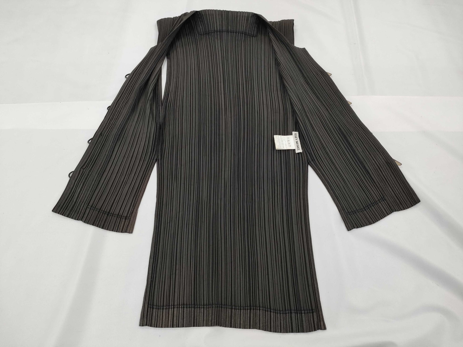 ISSEY MIYAKE Pleated Vest Vest
