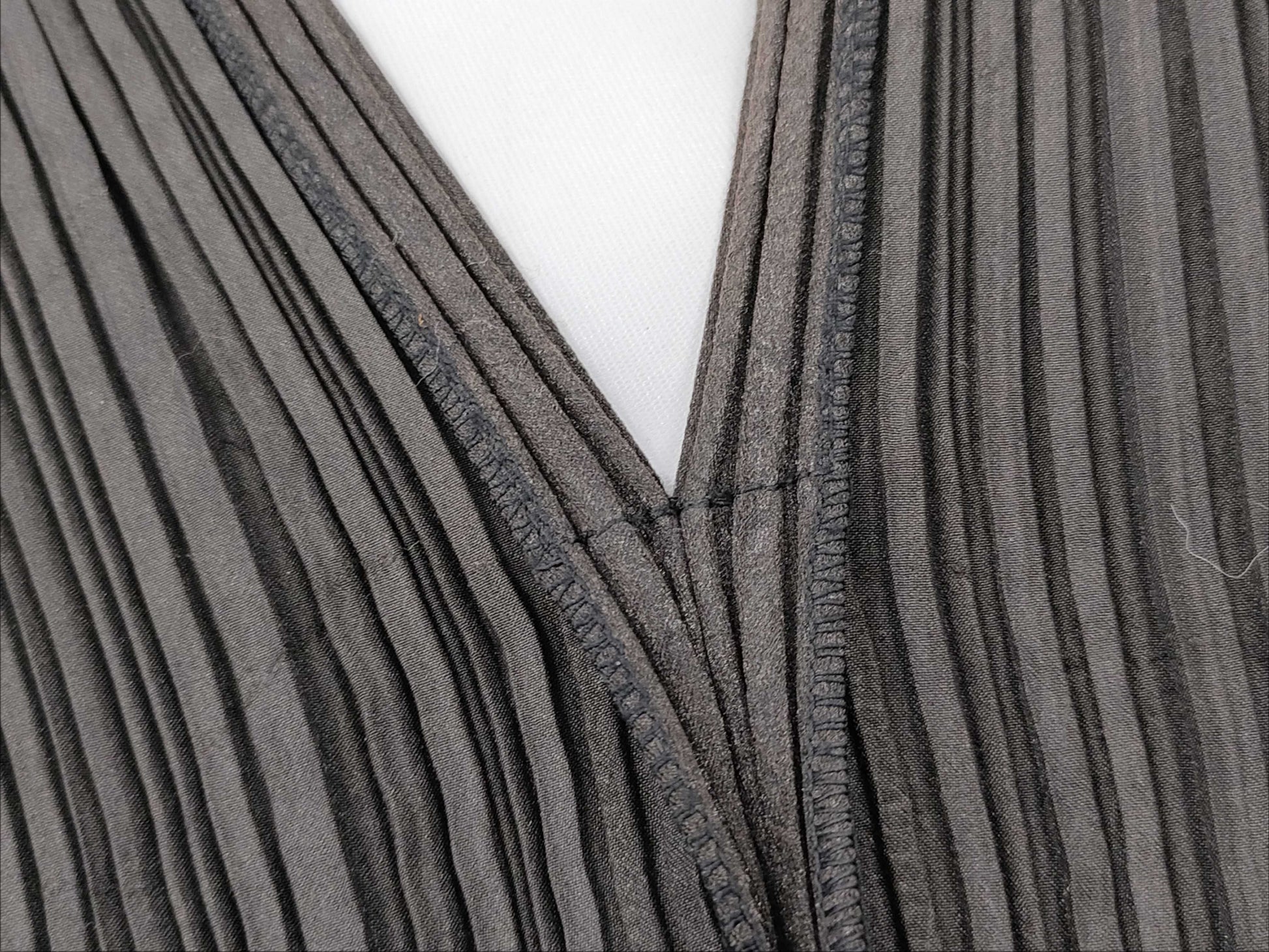 ISSEY MIYAKE Pleated Vest Vest