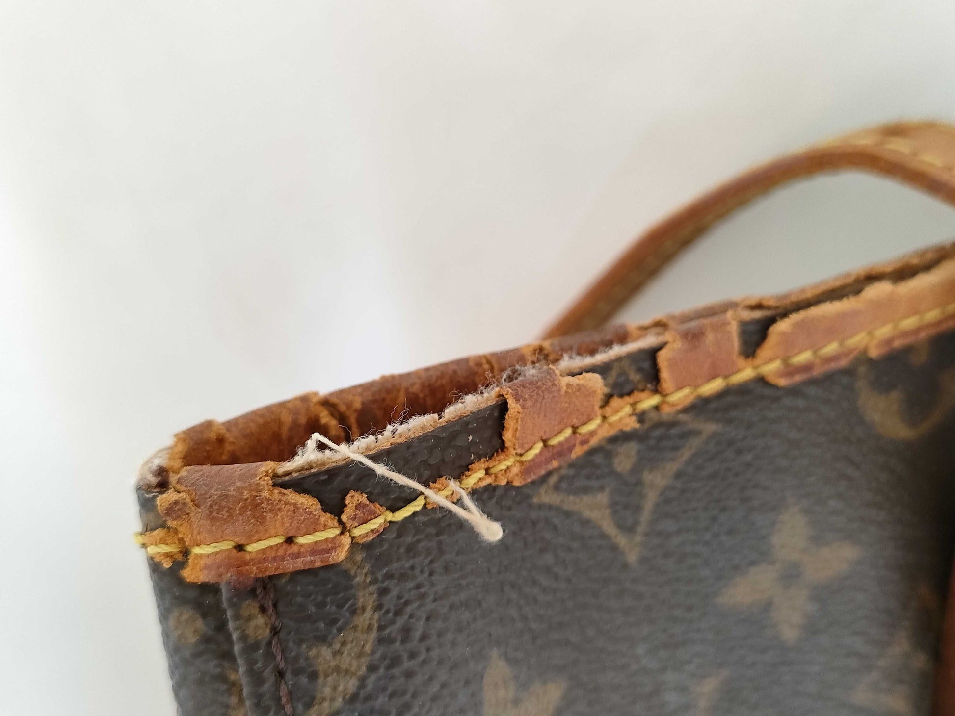 LOUIS VUITTON RFID Unverifiable, Serial Unverifiable, Monogram Bucket Tote Bag, Interior Damaged