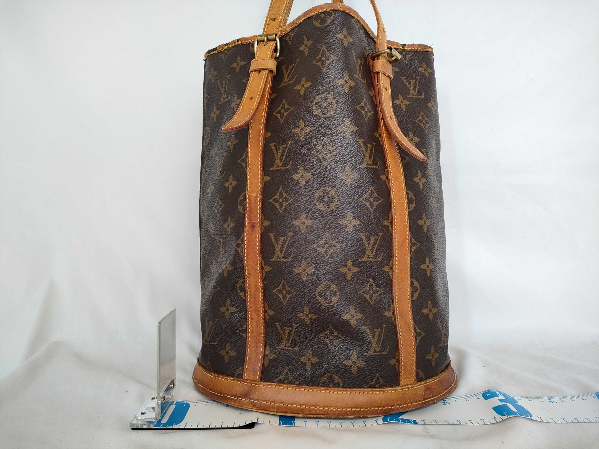 LOUIS VUITTON RFID Unverifiable, Serial Unverifiable, Monogram Bucket Tote Bag, Interior Damaged