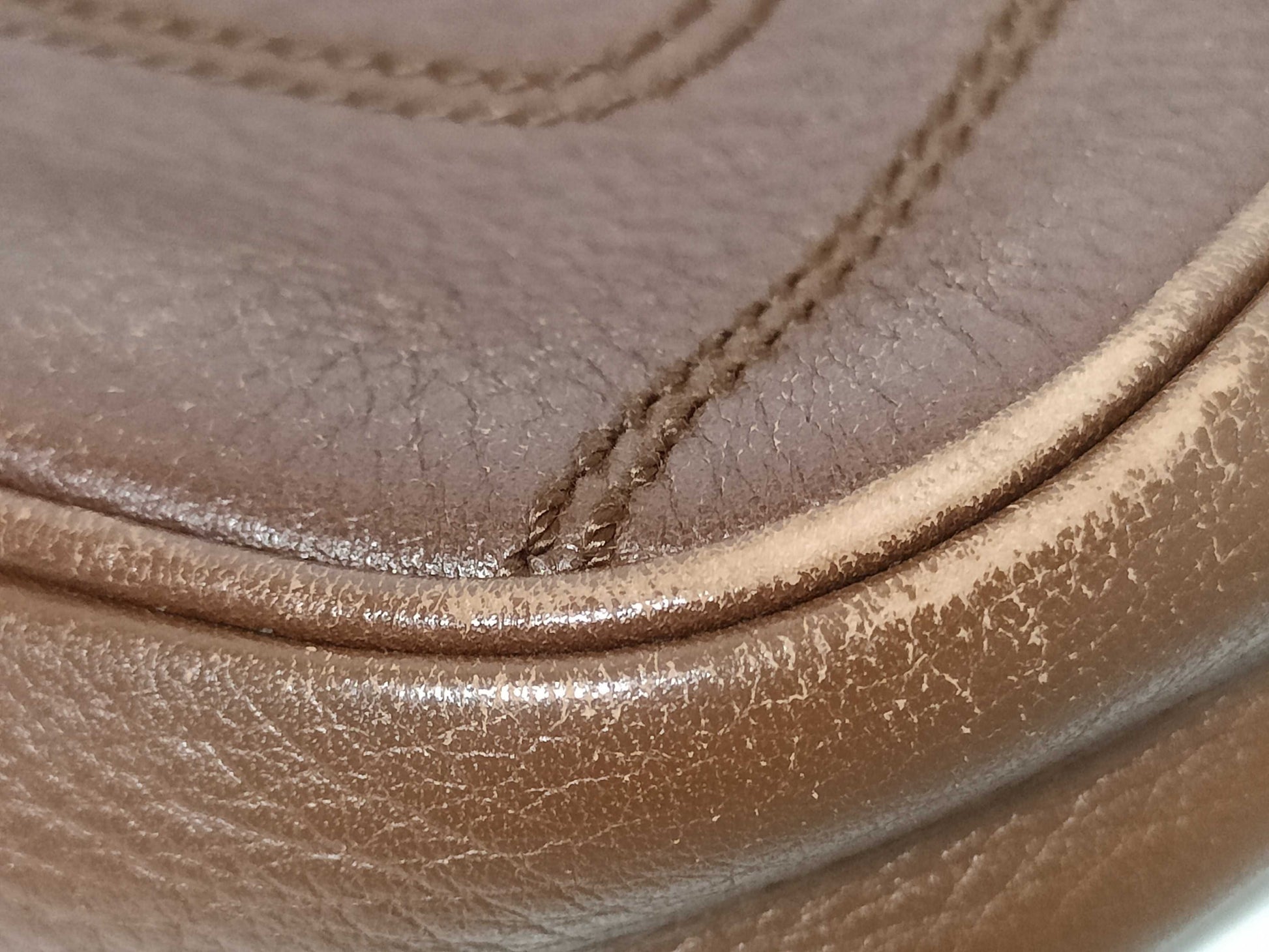 Salvatore Ferragamo Leather Shoulder Bag Shoulder Bag