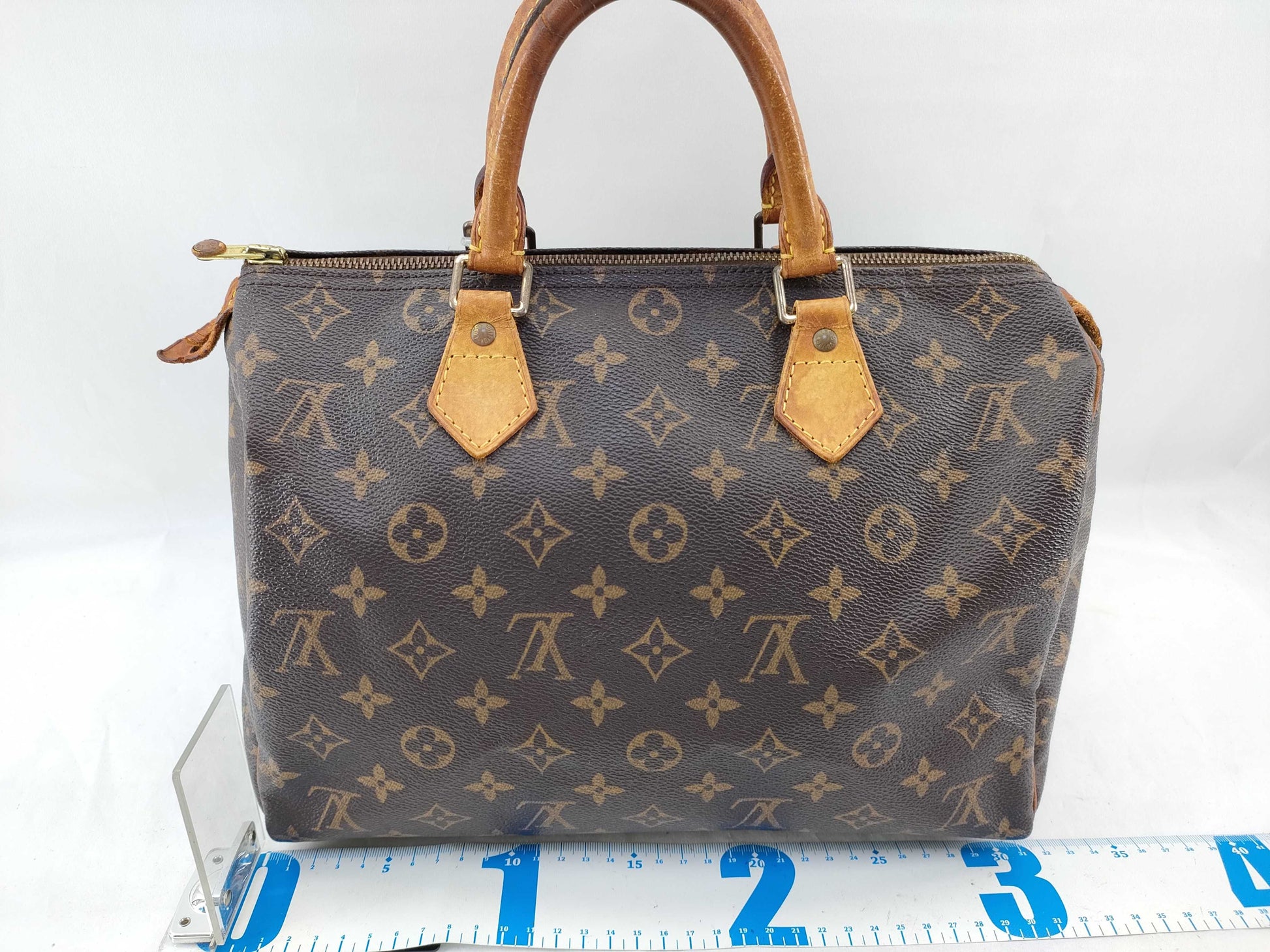 LOUIS VUITTON M41526 Monogram Speedy 30 Handbag