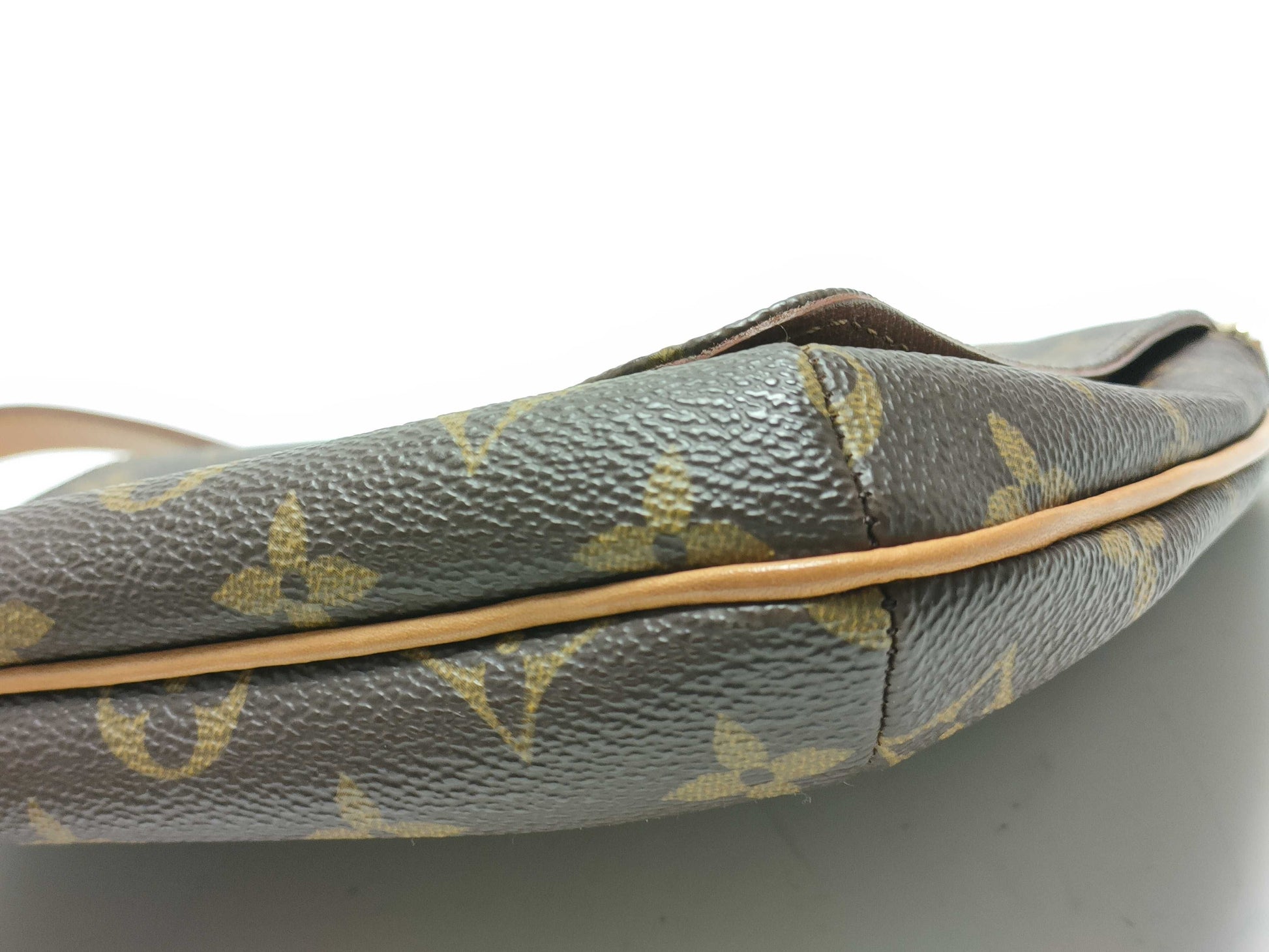 LOUIS VUITTON Monogram M51388 Musette Tango Shoulder Bag