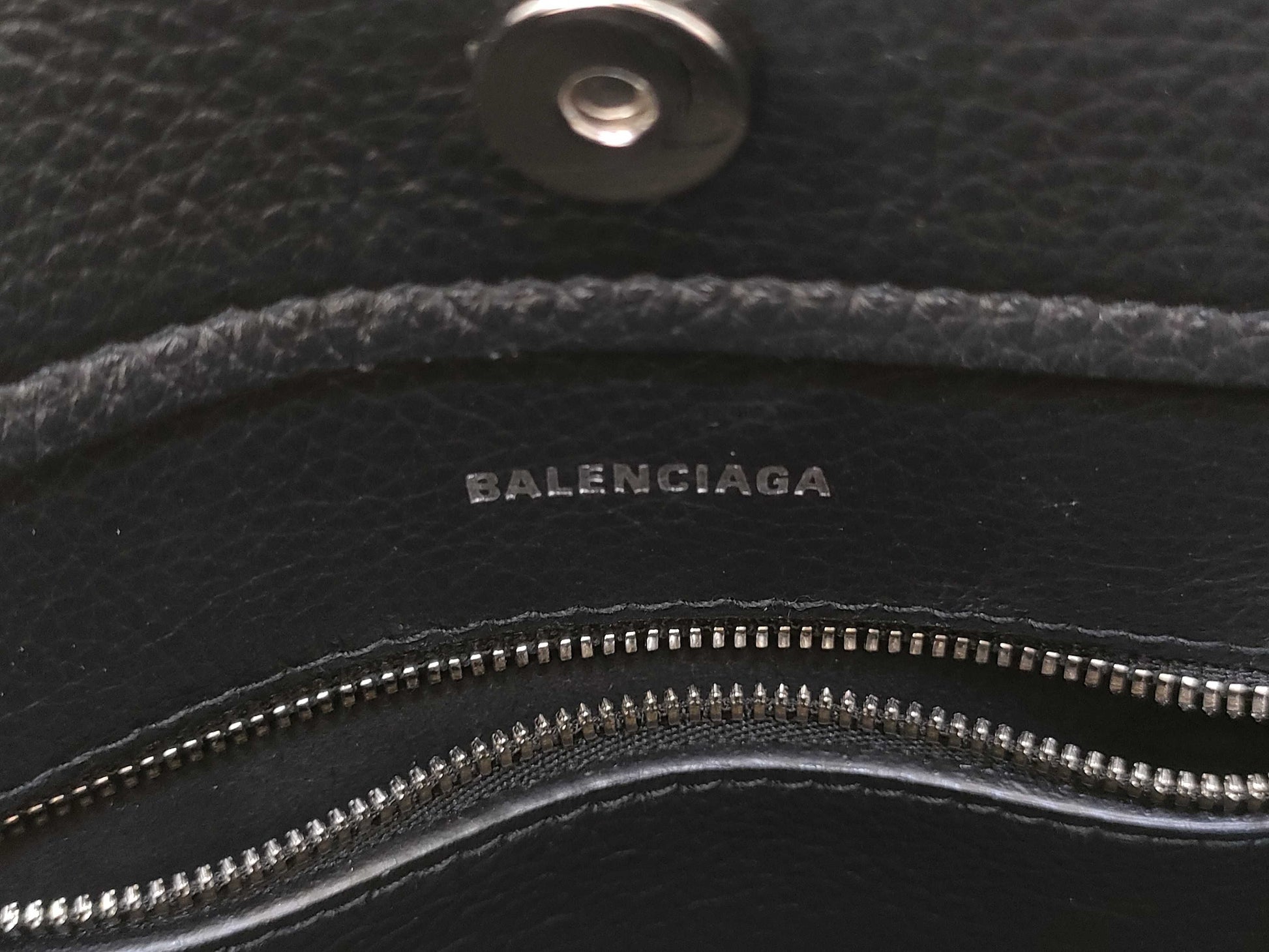 BALENCIAGA XS Black Handbag