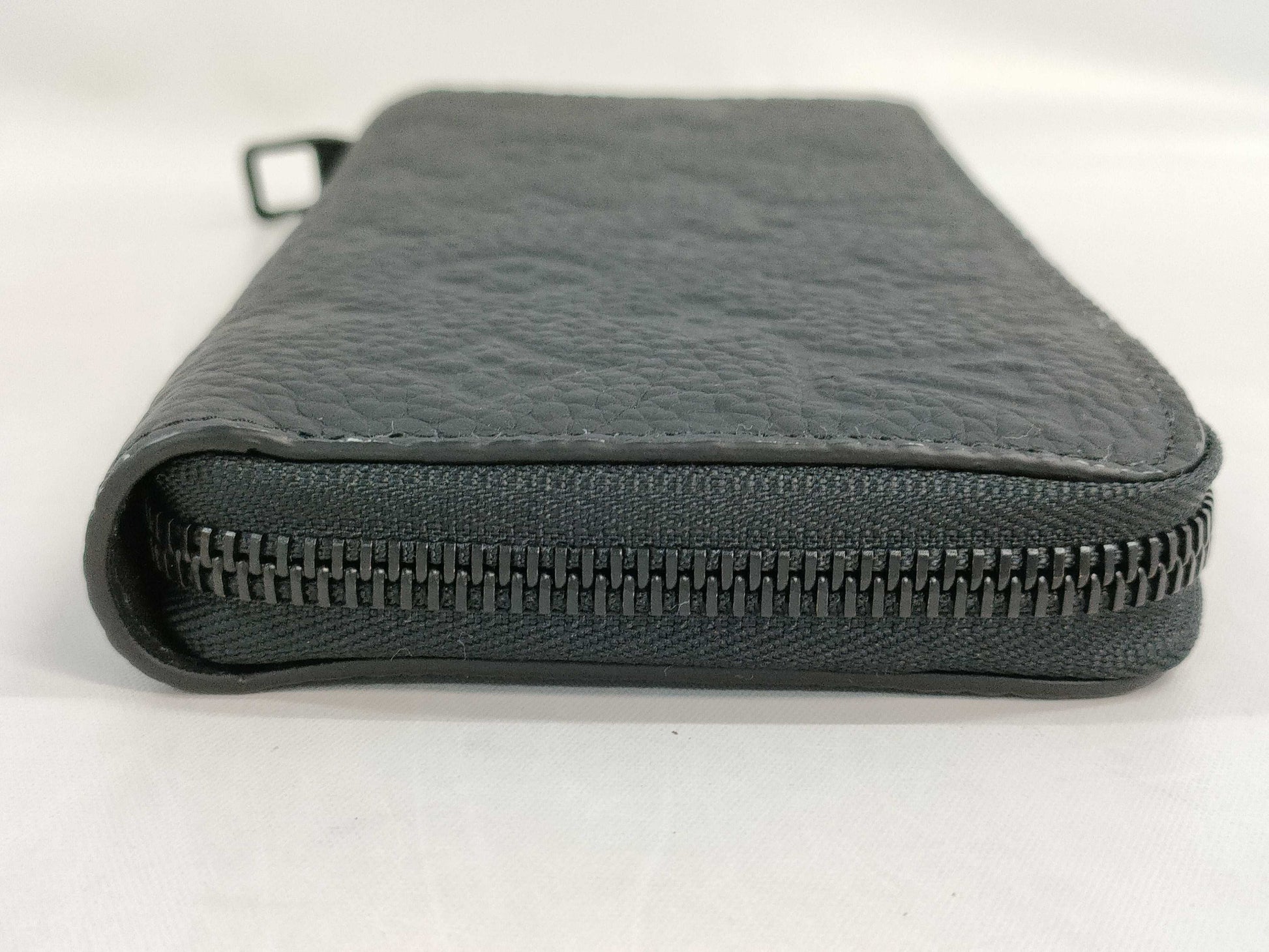 LOUIS VUITTON Monogram M80333/Shadow/Tauillon/Zippy Wallet