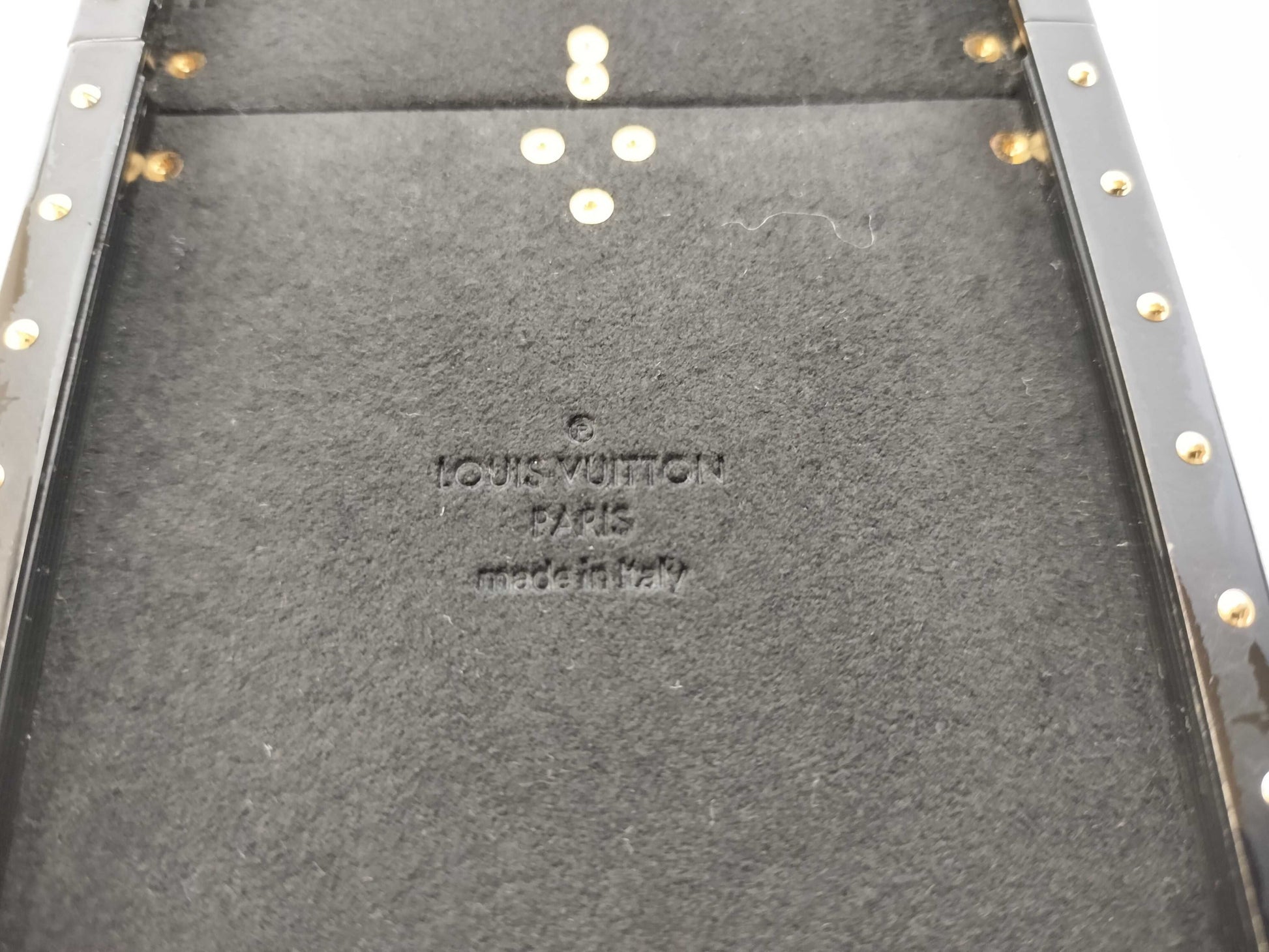 LOUIS VUITTON BC1137 Monogram M64487 Smartphone Case and Other Accessories